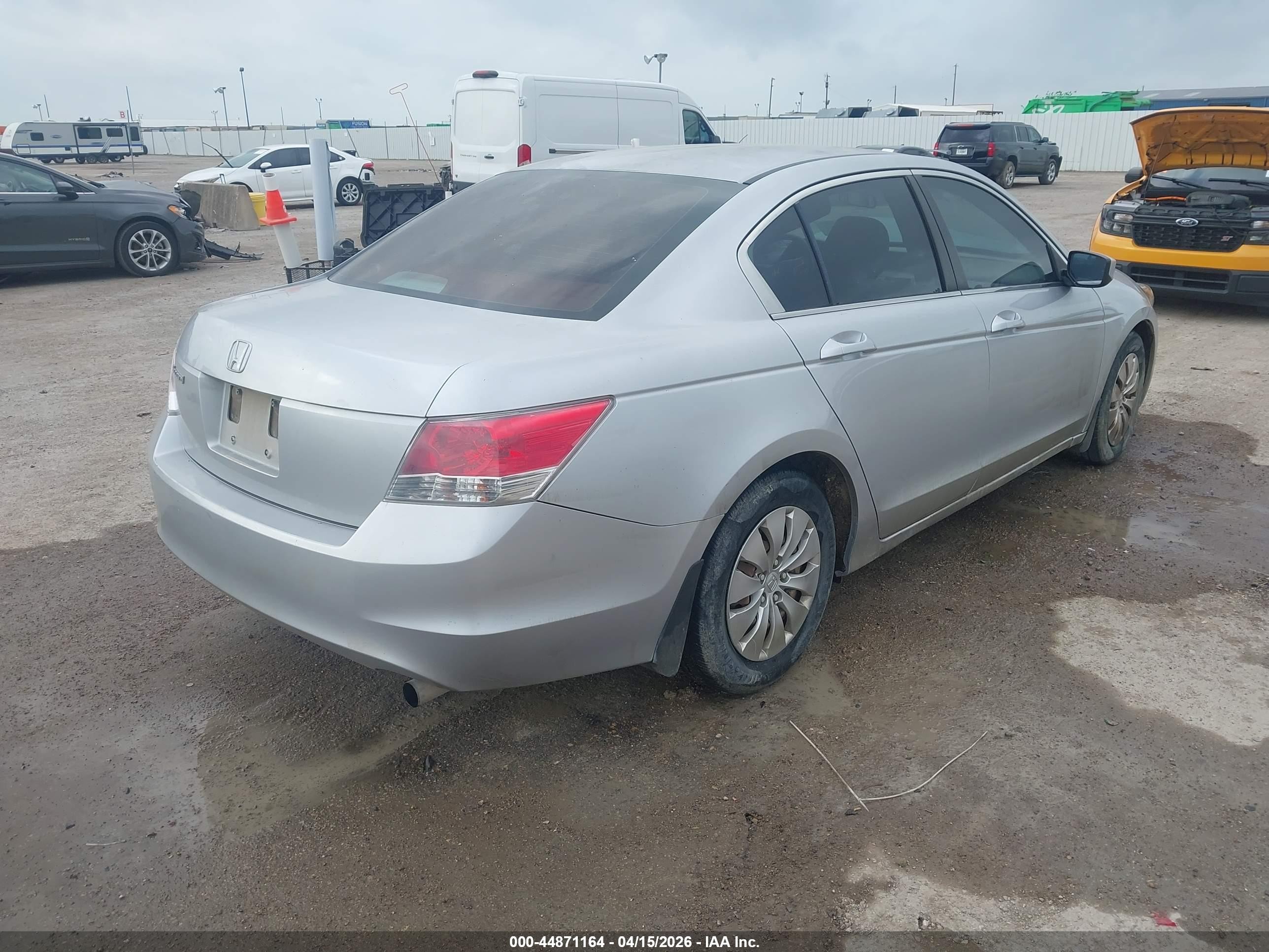 2008 Honda Accord 2.4 Lx Silver vin: 1HGCP26328A121576