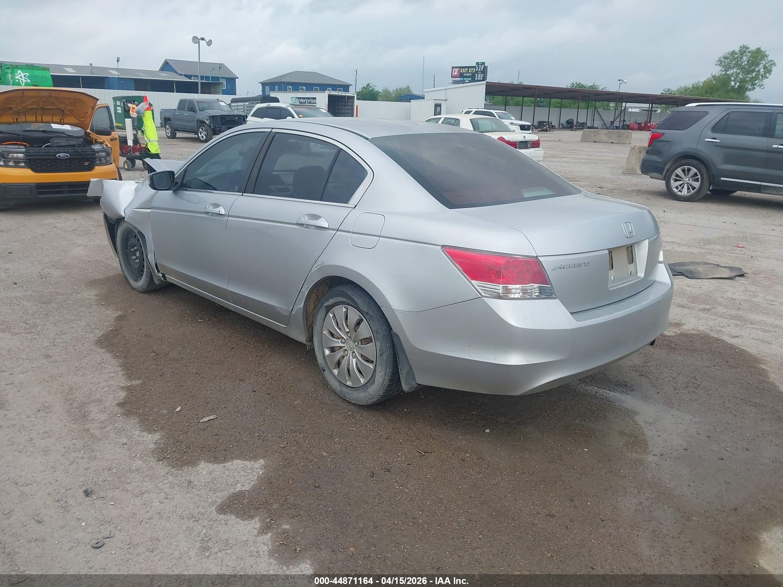 2008 Honda Accord 2.4 Lx Silver vin: 1HGCP26328A121576