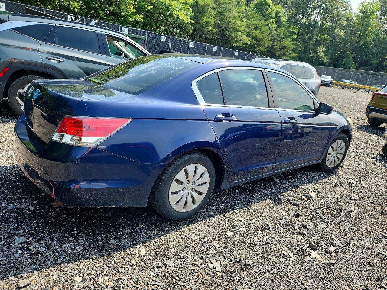 2008 Honda Accord Lx Blue vin: 1HGCP26328A142668