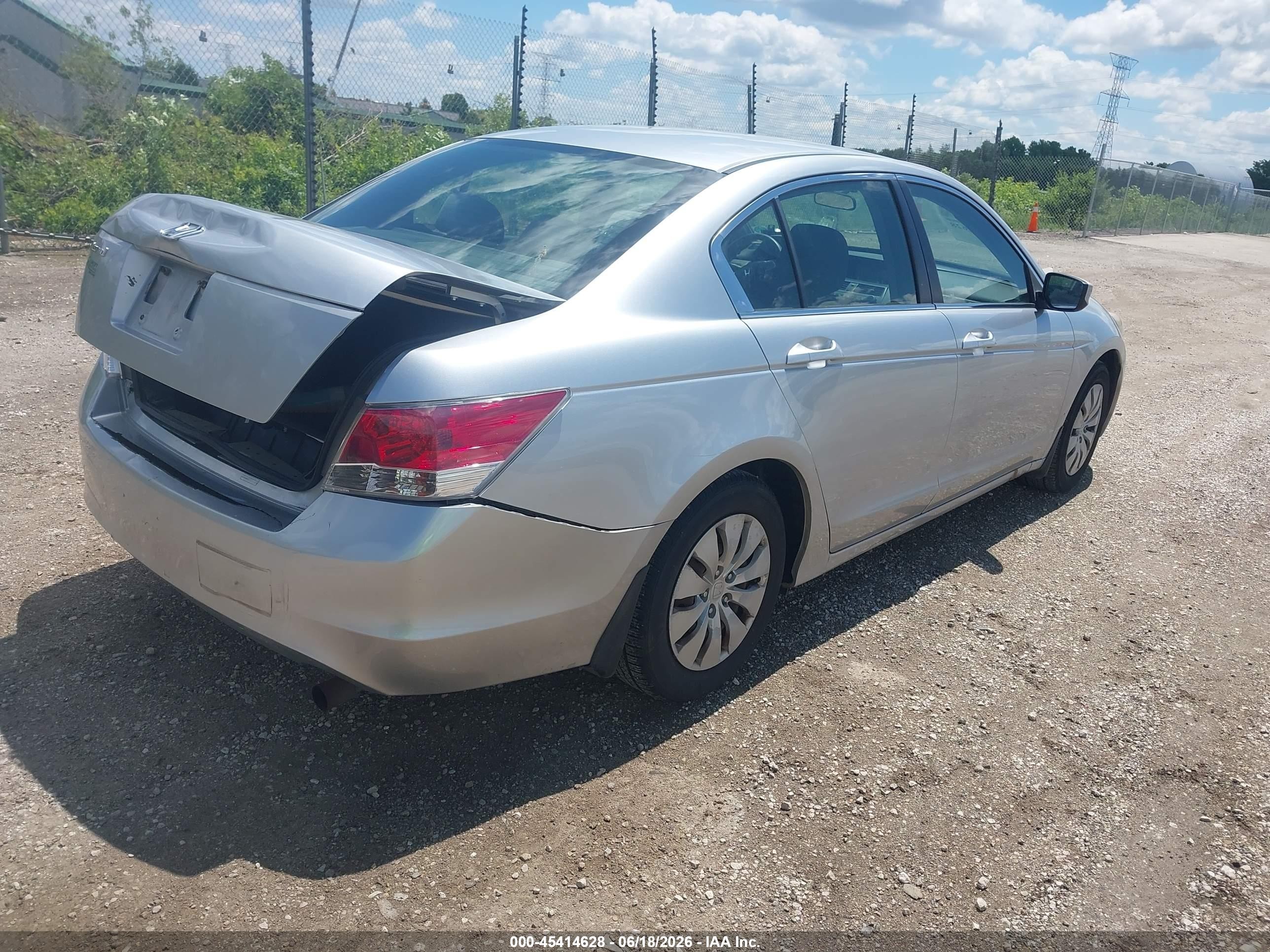 2008 Honda Accord 2.4 Lx Silver vin: 1HGCP26328A160149