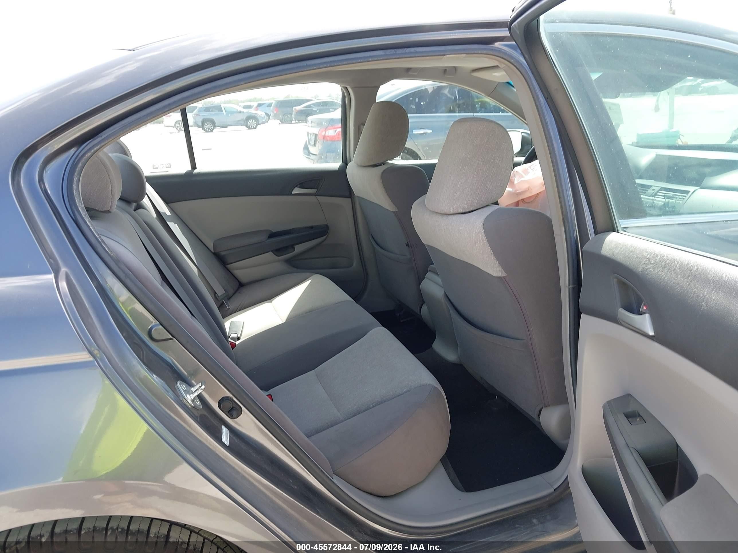 2009 Honda Accord 2.4 Lx Gray vin: 1HGCP26329A027800