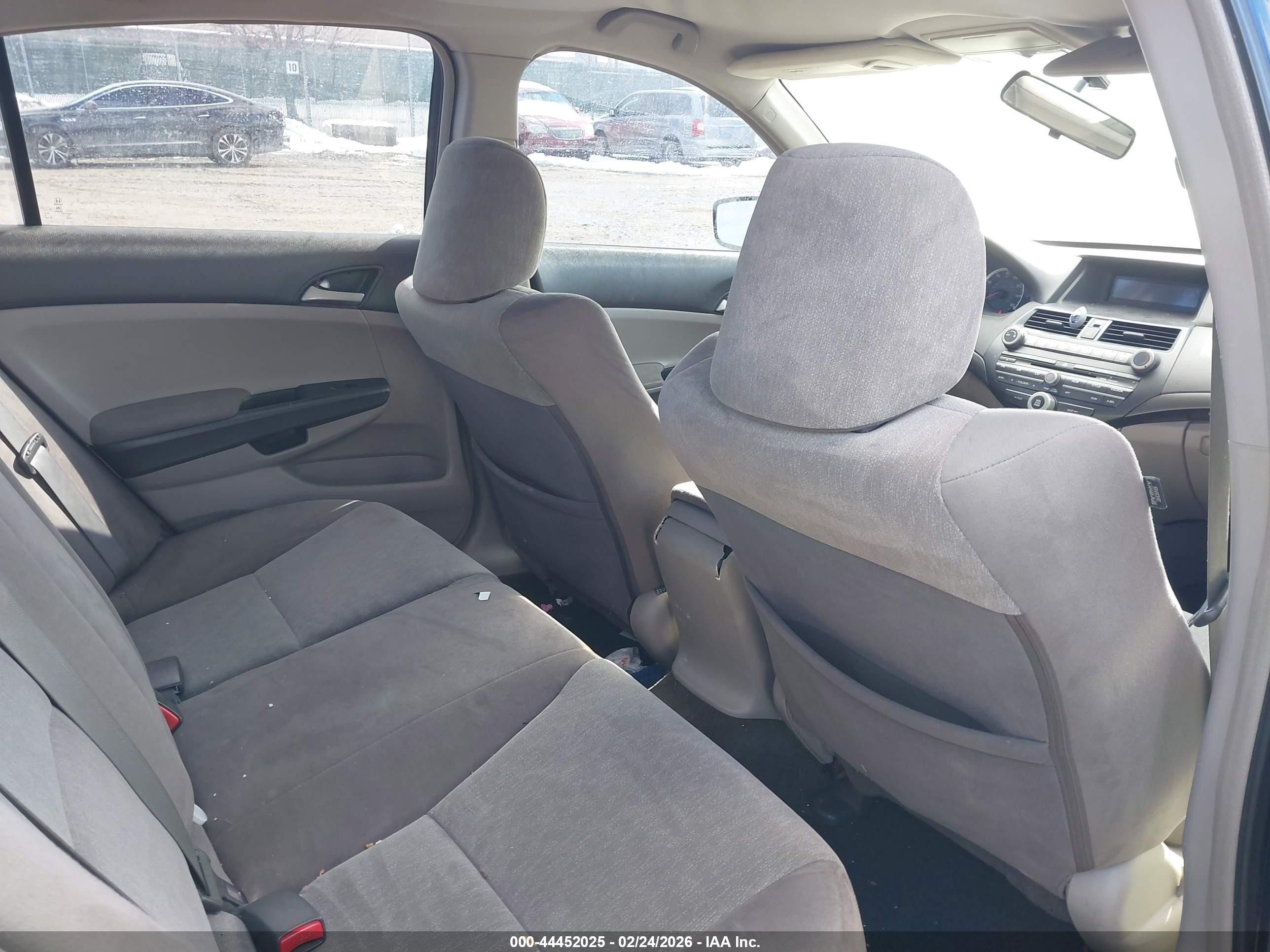 2009 Honda Accord 2.4 Lx Dark Blue vin: 1HGCP26329A111194