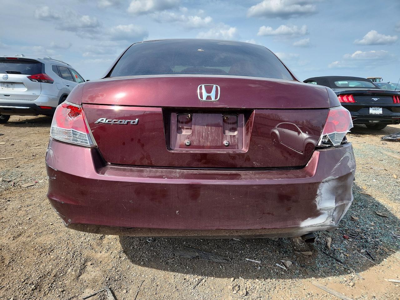 2009 Honda Accord Lx Burgundy vin: 1HGCP26329A153266