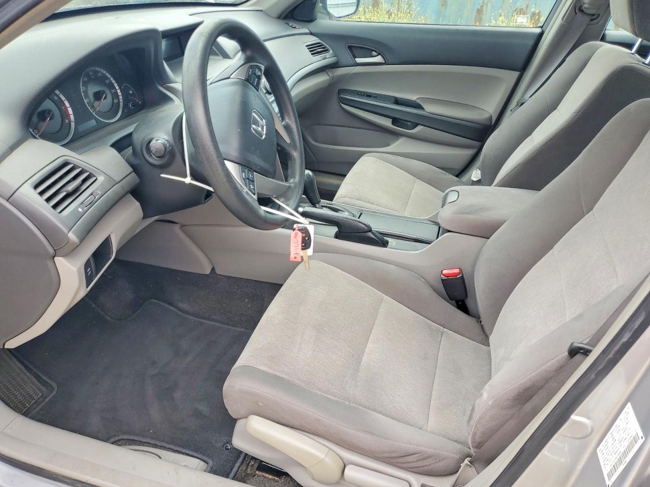 2009 Honda Accord Lx Серебряный vin: 1HGCP26329A169645
