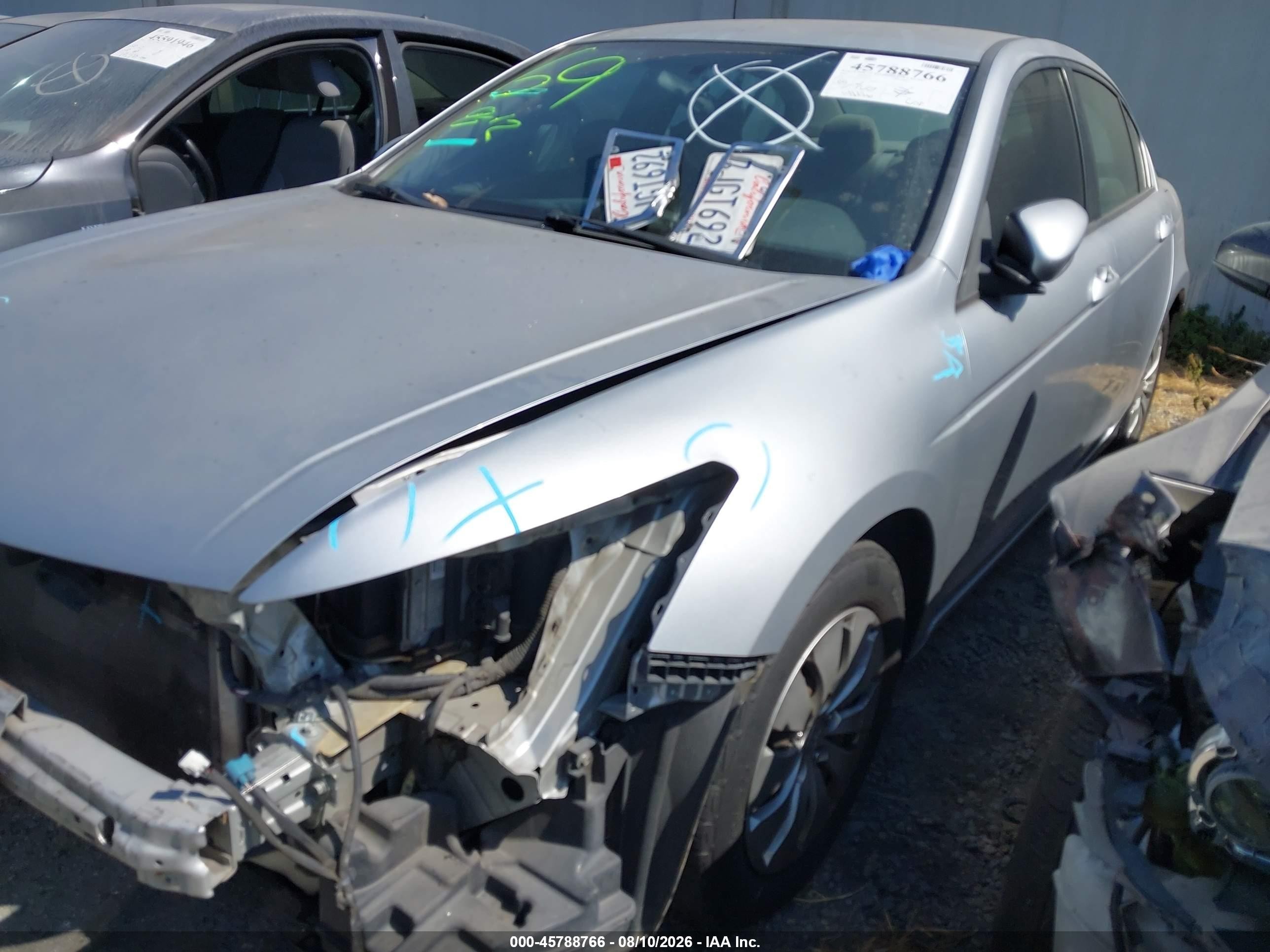 2009 Honda Accord 2.4 Lx Серебряный vin: 1HGCP26329A188034