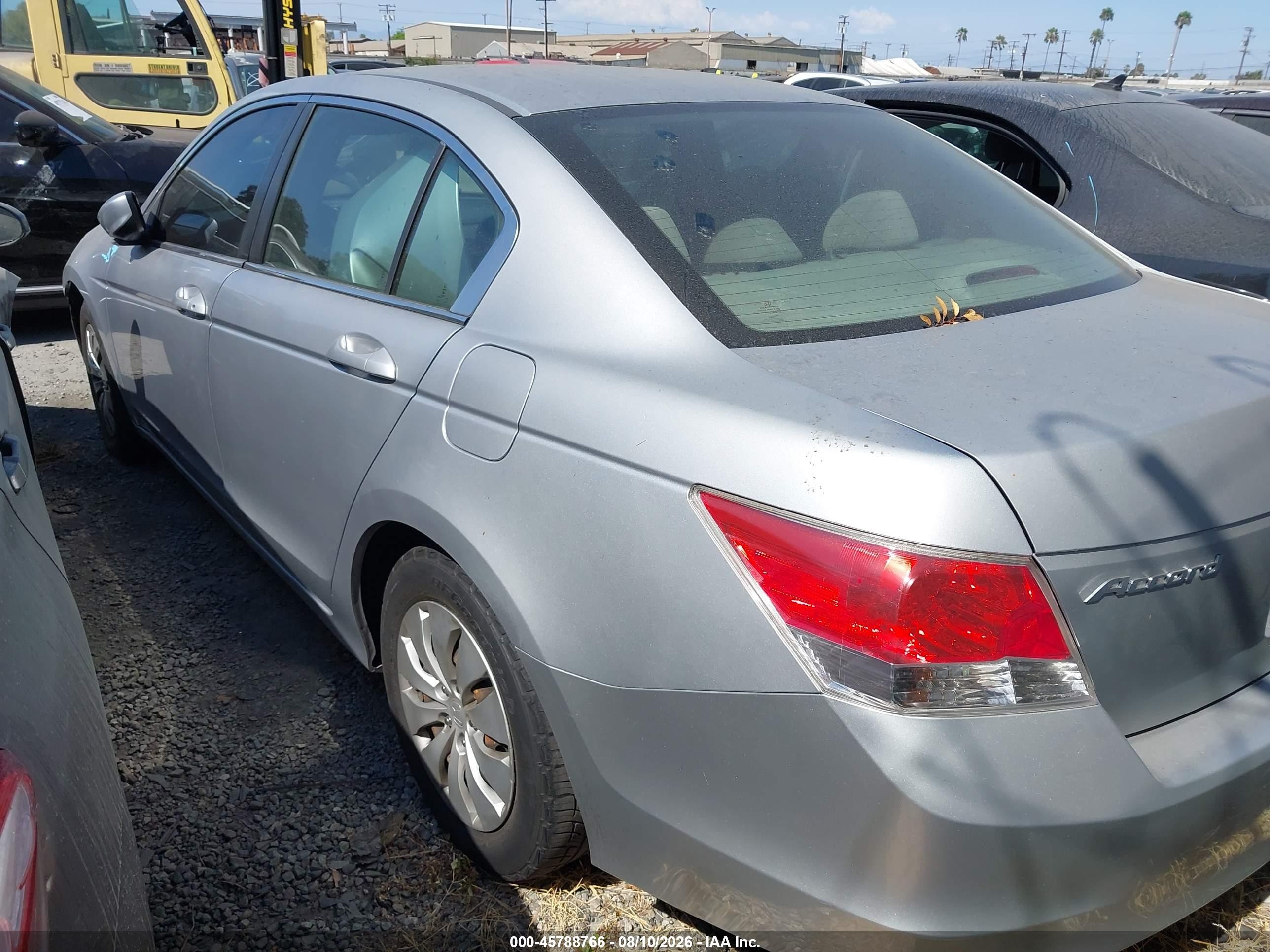 2009 Honda Accord 2.4 Lx Серебряный vin: 1HGCP26329A188034