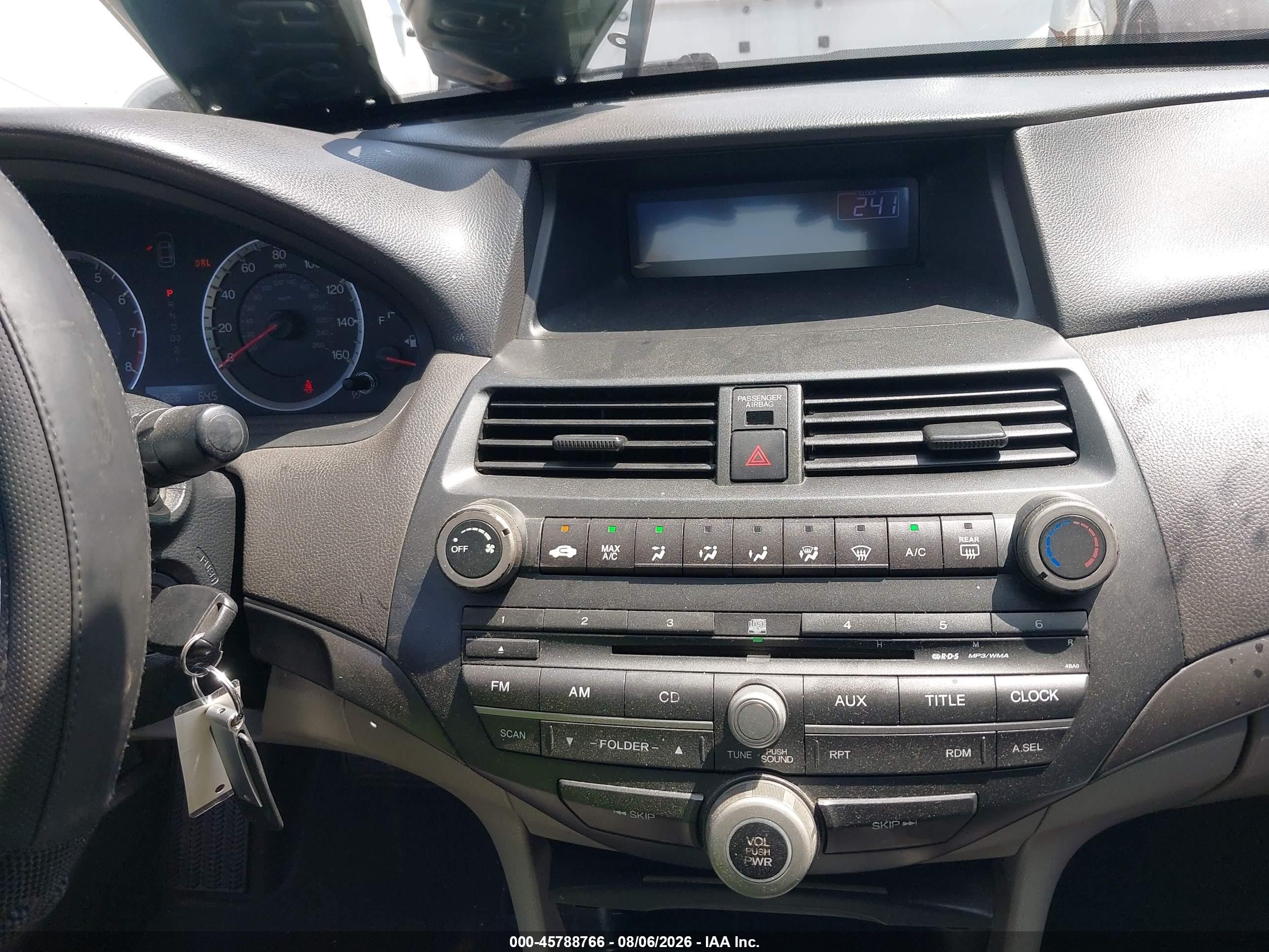 2009 Honda Accord 2.4 Lx Серебряный vin: 1HGCP26329A188034