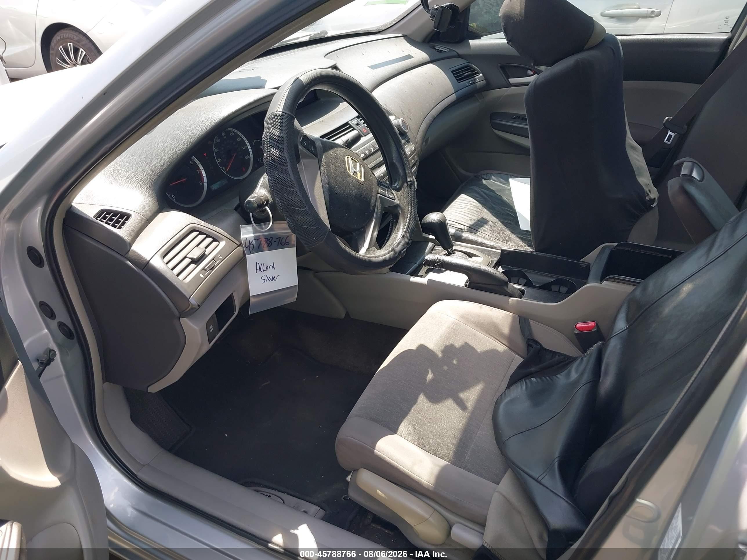 2009 Honda Accord 2.4 Lx Серебряный vin: 1HGCP26329A188034