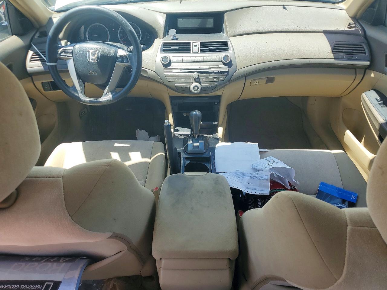 2008 Honda Accord Lx Белый vin: 1HGCP26338A009823