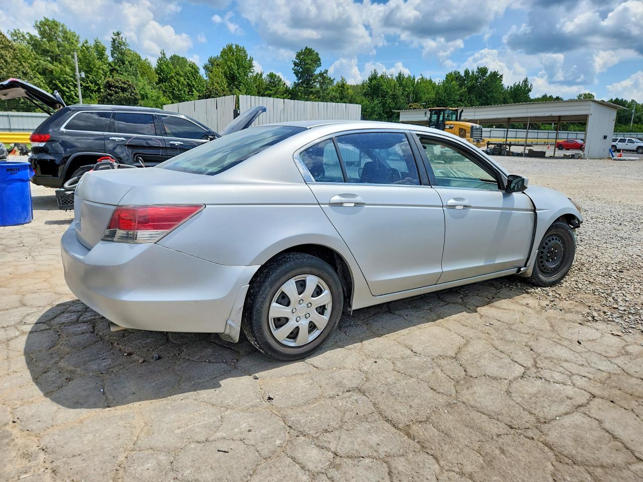 2008 Honda Accord Lx Silver vin: 1HGCP26338A026914