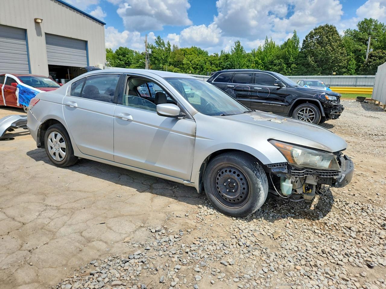 2008 Honda Accord Lx Silver vin: 1HGCP26338A026914