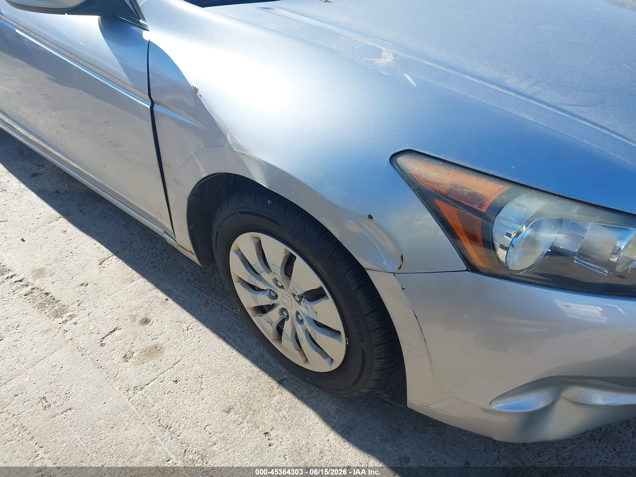 2008 Honda Accord 2.4 Lx Silver vin: 1HGCP26338A095375