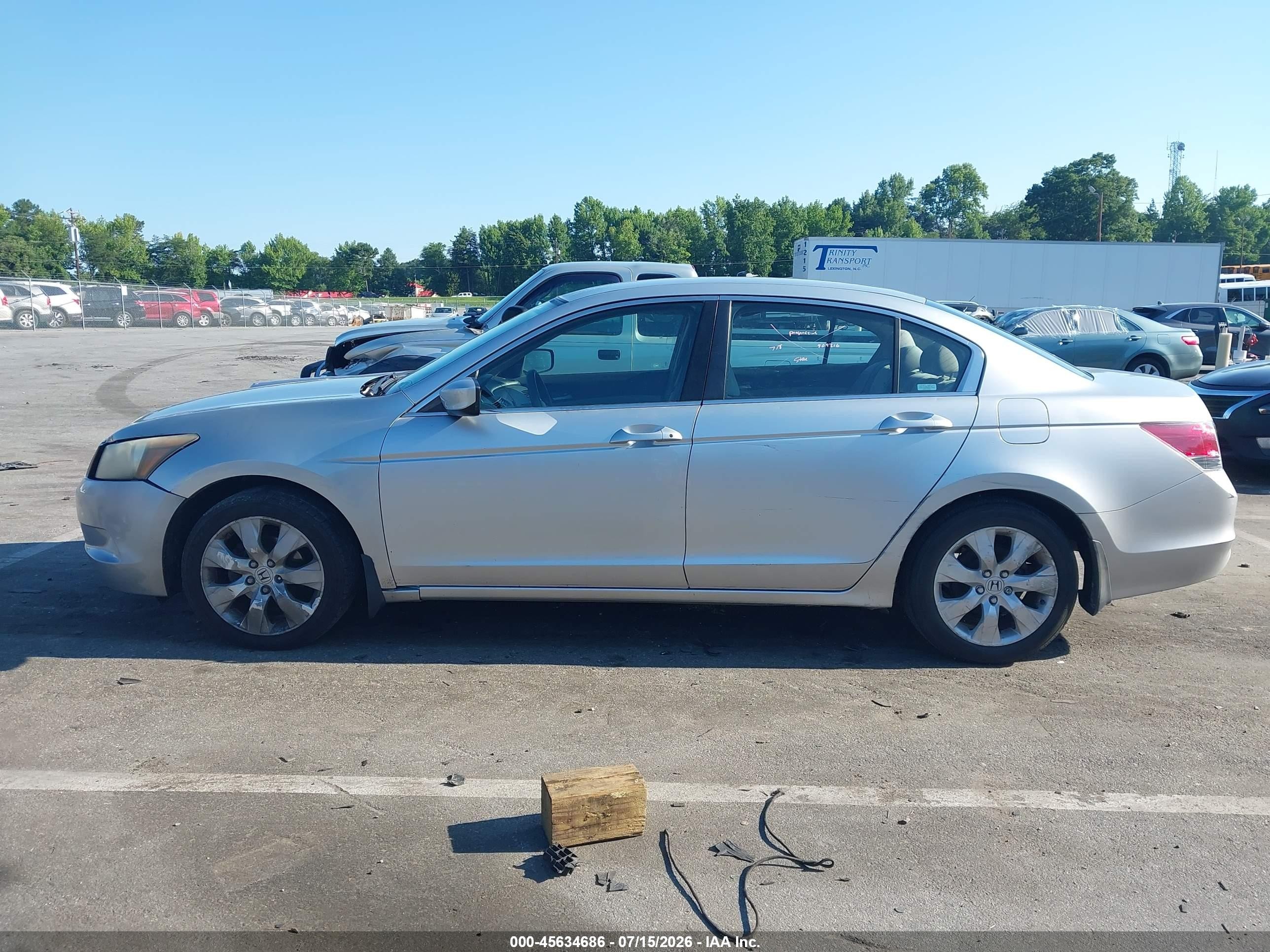 2008 Honda Accord 2.4 Lx Silver vin: 1HGCP26338A126155