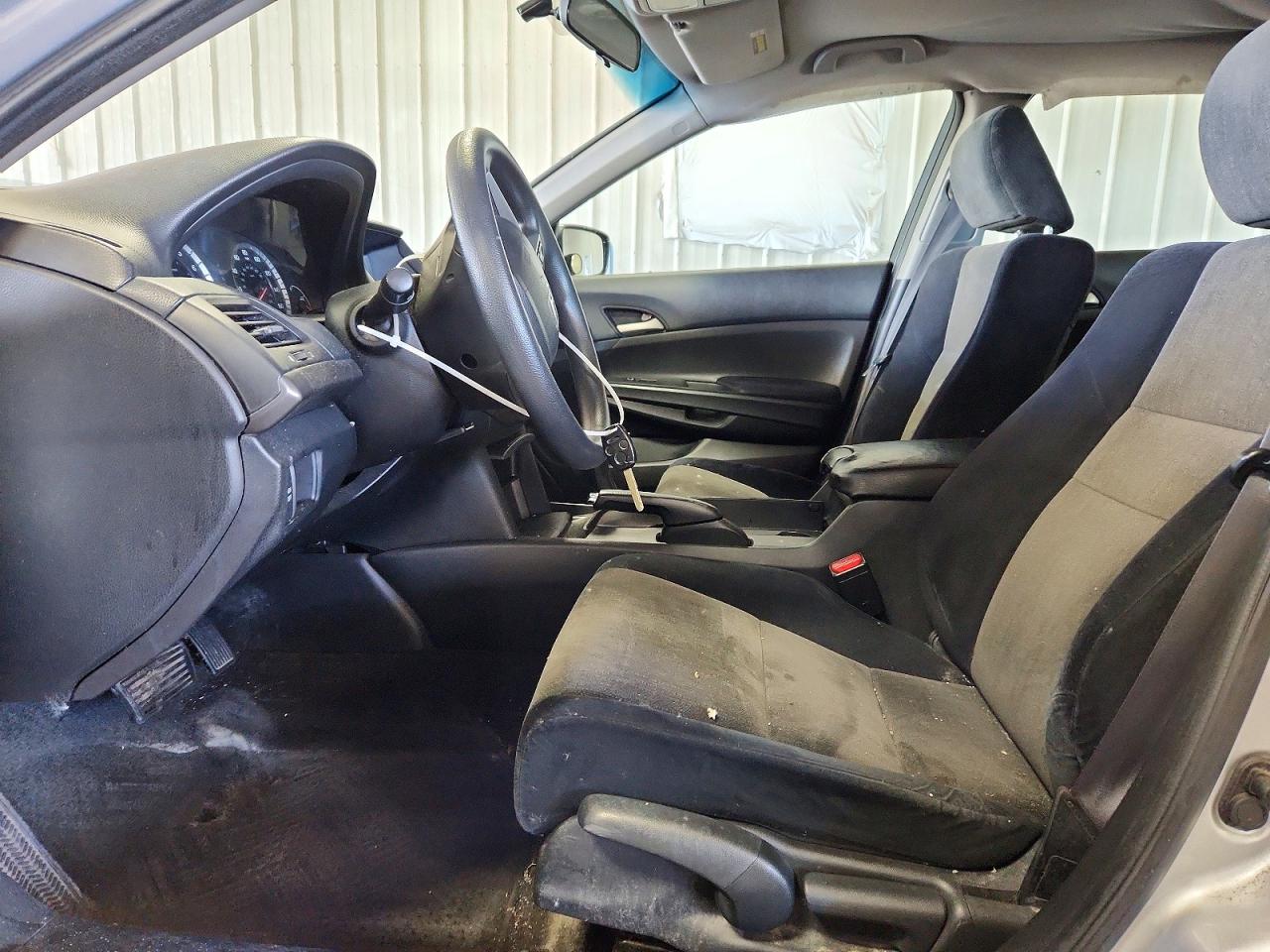2008 Honda Accord Lx Silver vin: 1HGCP26338A145434