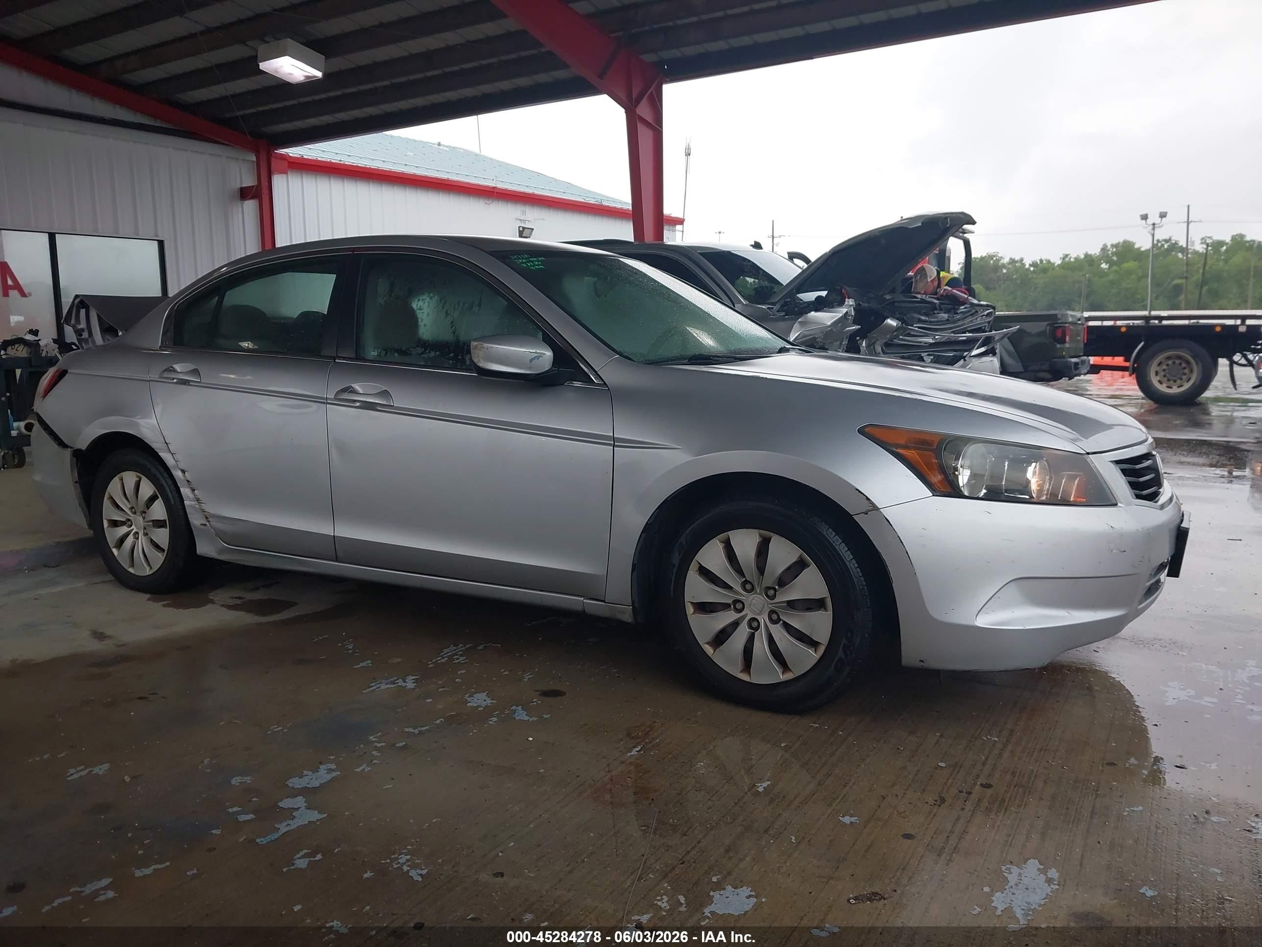 2008 Honda Accord 2.4 Lx Silver vin: 1HGCP26338A157552