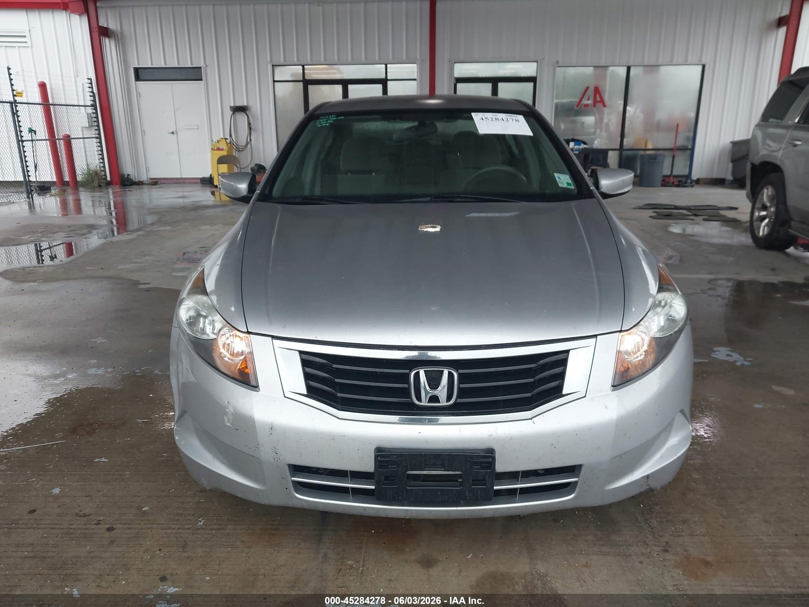 2008 Honda Accord 2.4 Lx Silver vin: 1HGCP26338A157552