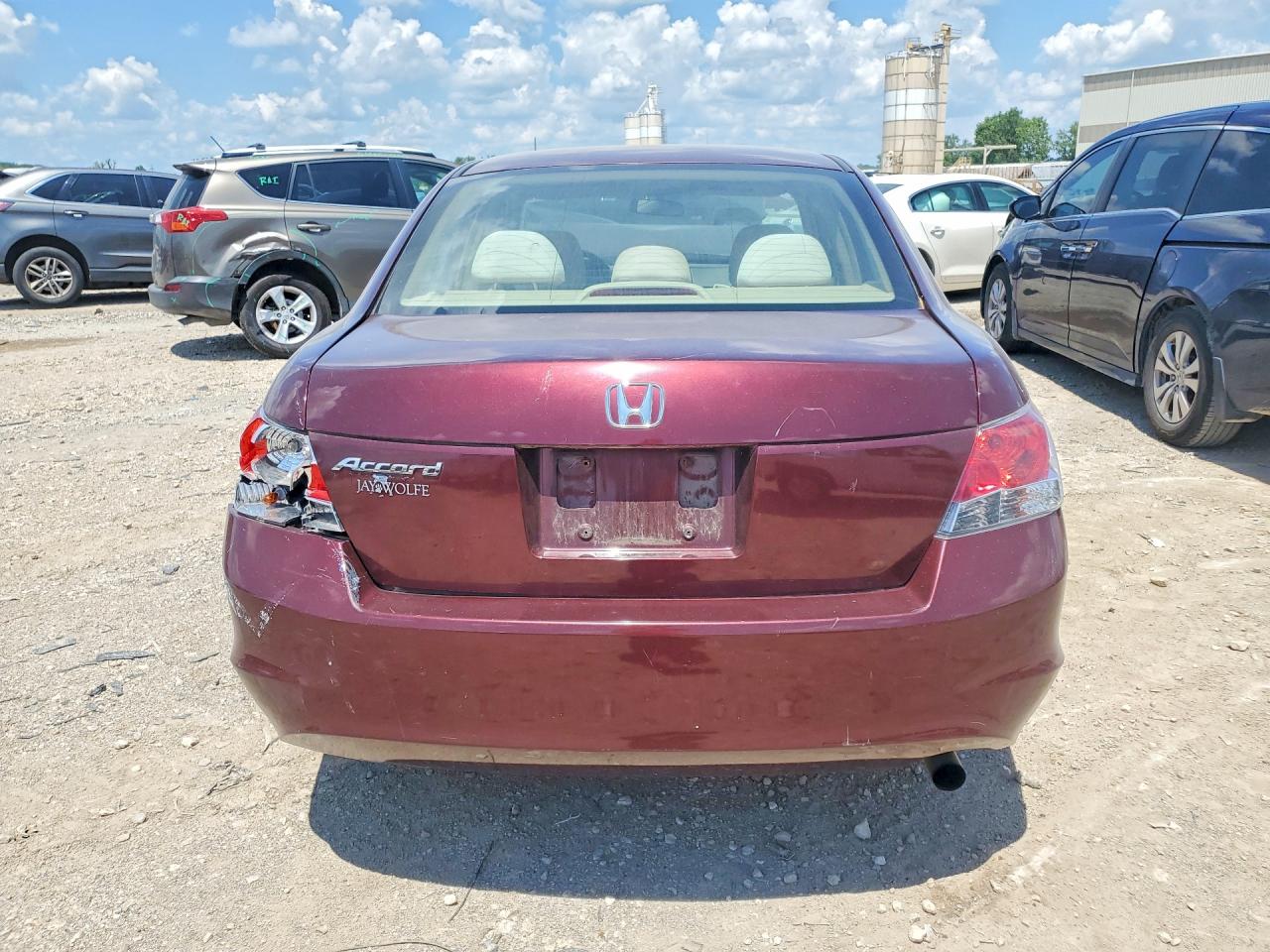 2009 Honda Accord Lx Burgundy vin: 1HGCP26339A087357