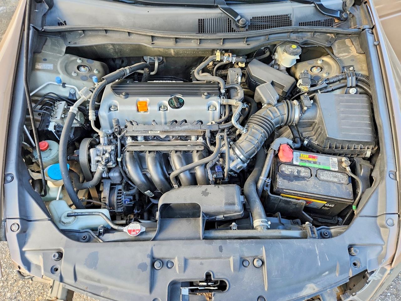 2009 Honda Accord Lx Brown vin: 1HGCP26339A194408