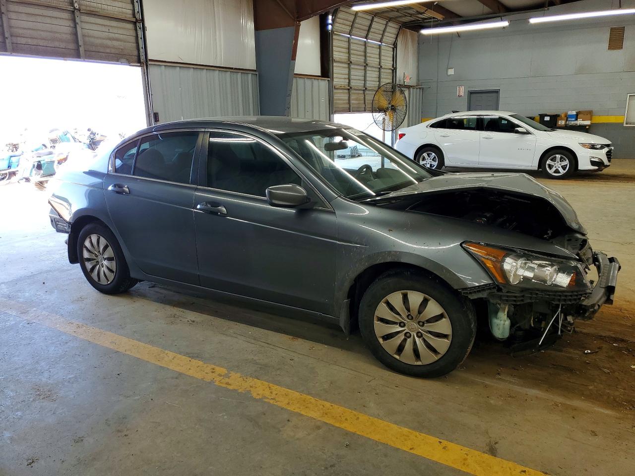 2009 Honda Accord Lx Gray vin: 1HGCP26339A200174