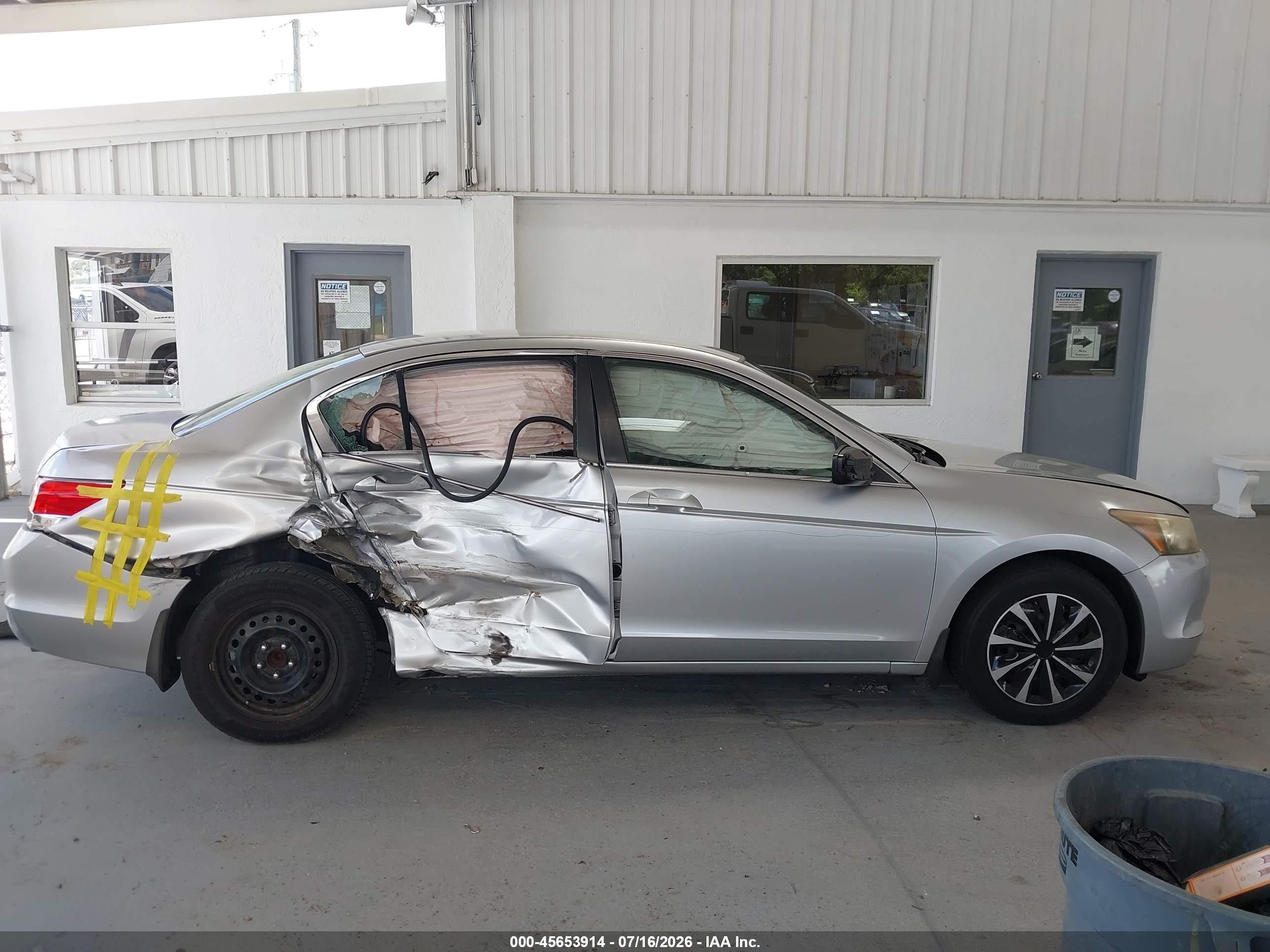 2008 Honda Accord 2.4 Lx Серебряный vin: 1HGCP26348A079766