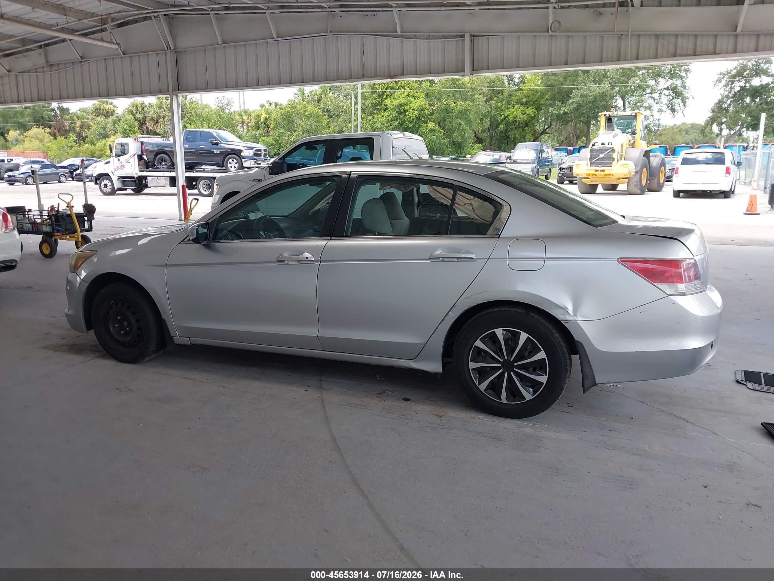 2008 Honda Accord 2.4 Lx Серебряный vin: 1HGCP26348A079766