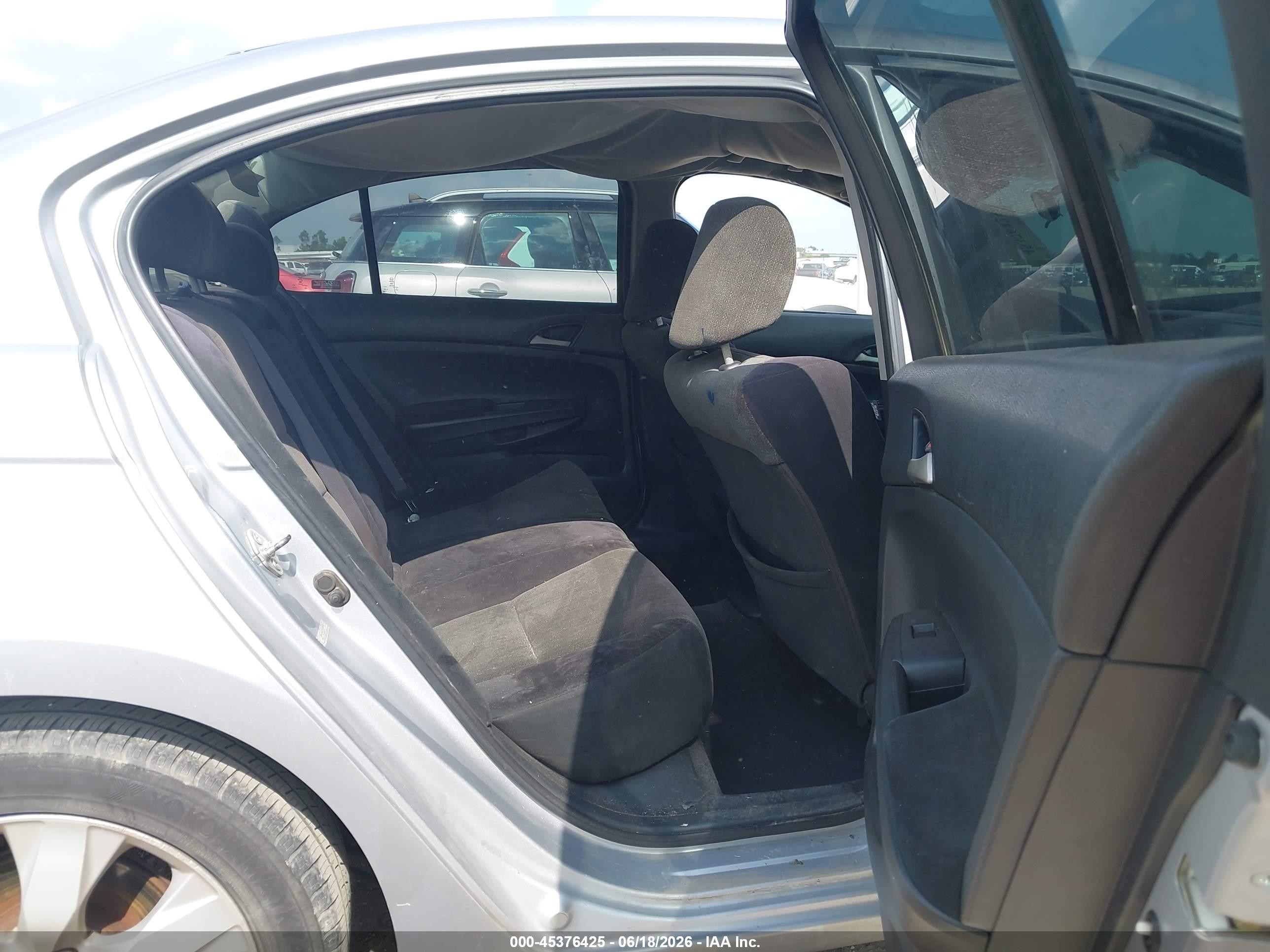 2008 Honda Accord 2.4 Lx Silver vin: 1HGCP26348A091139