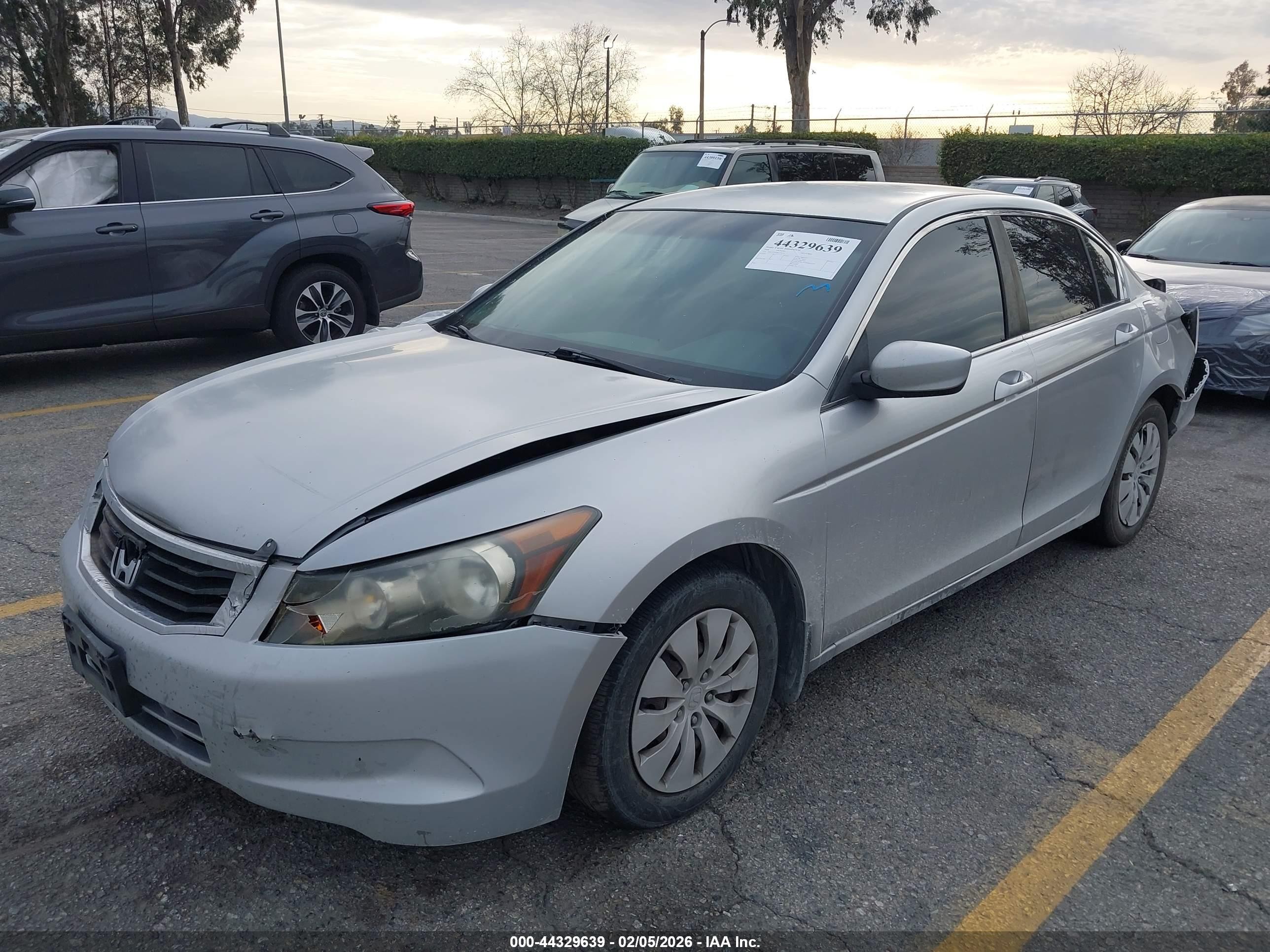 2008 Honda Accord 2.4 Lx Silver vin: 1HGCP26348A124236