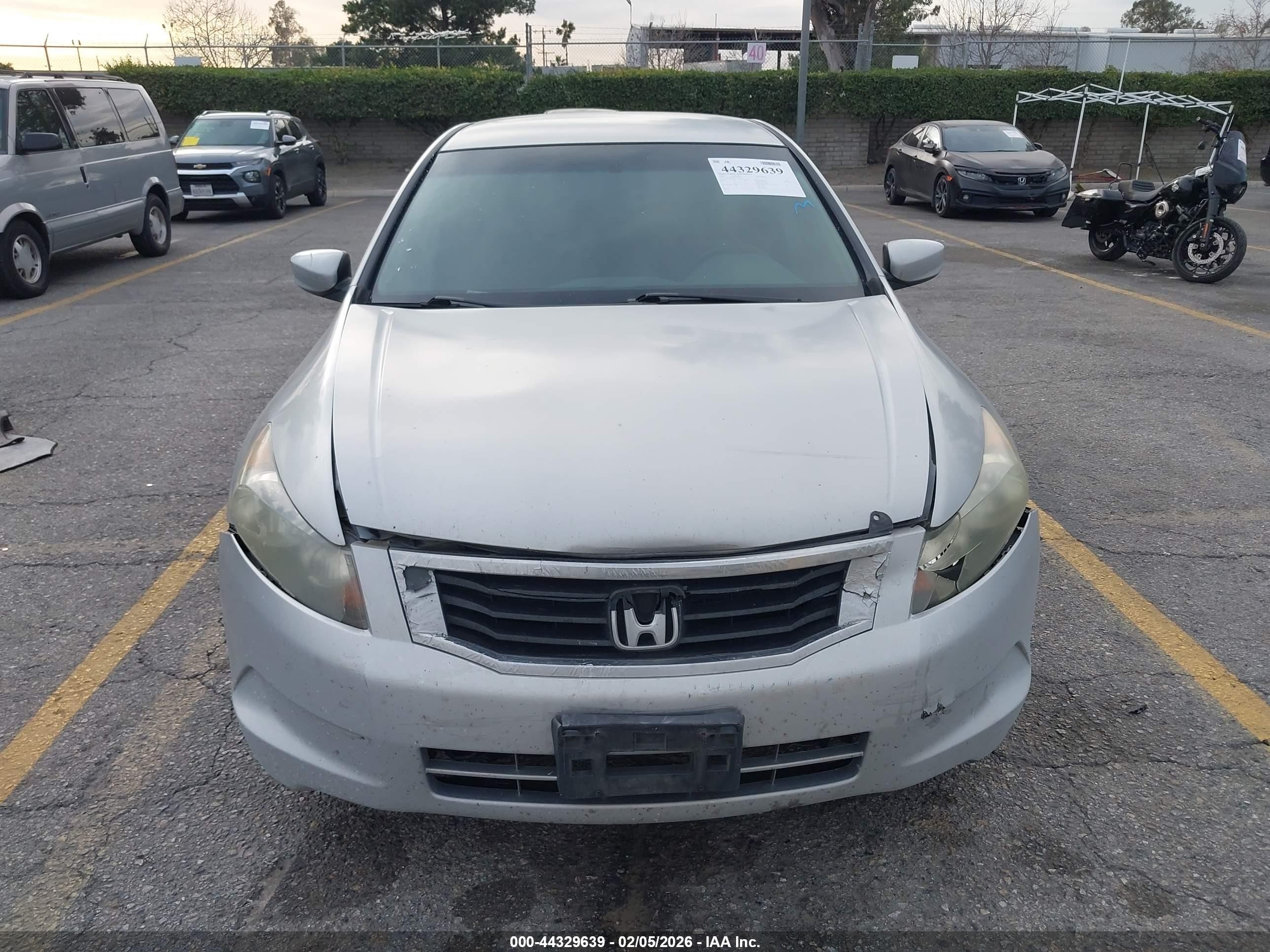 2008 Honda Accord 2.4 Lx Silver vin: 1HGCP26348A124236