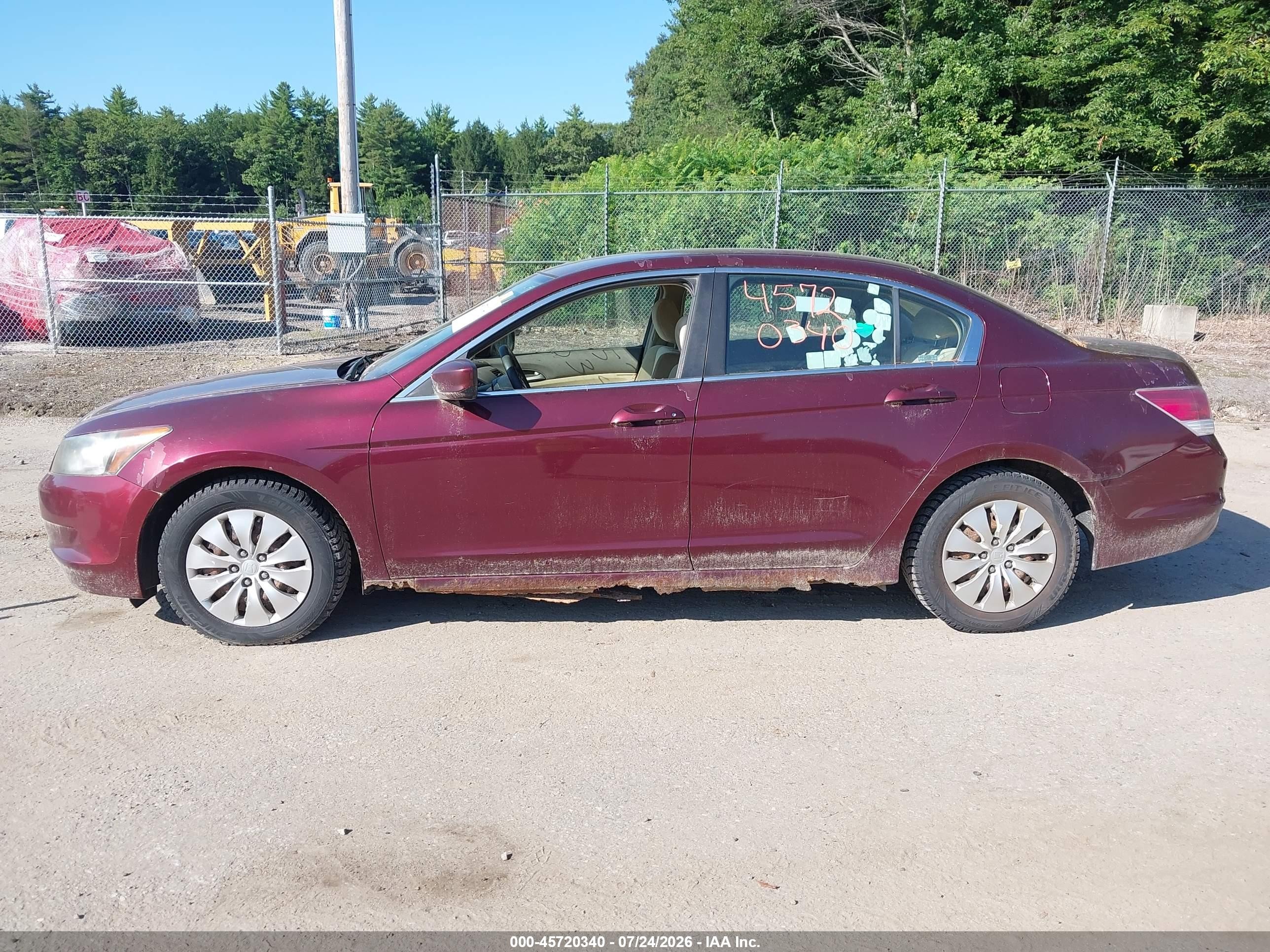 2009 Honda Accord 2.4 Lx Burgundy vin: 1HGCP26349A102867