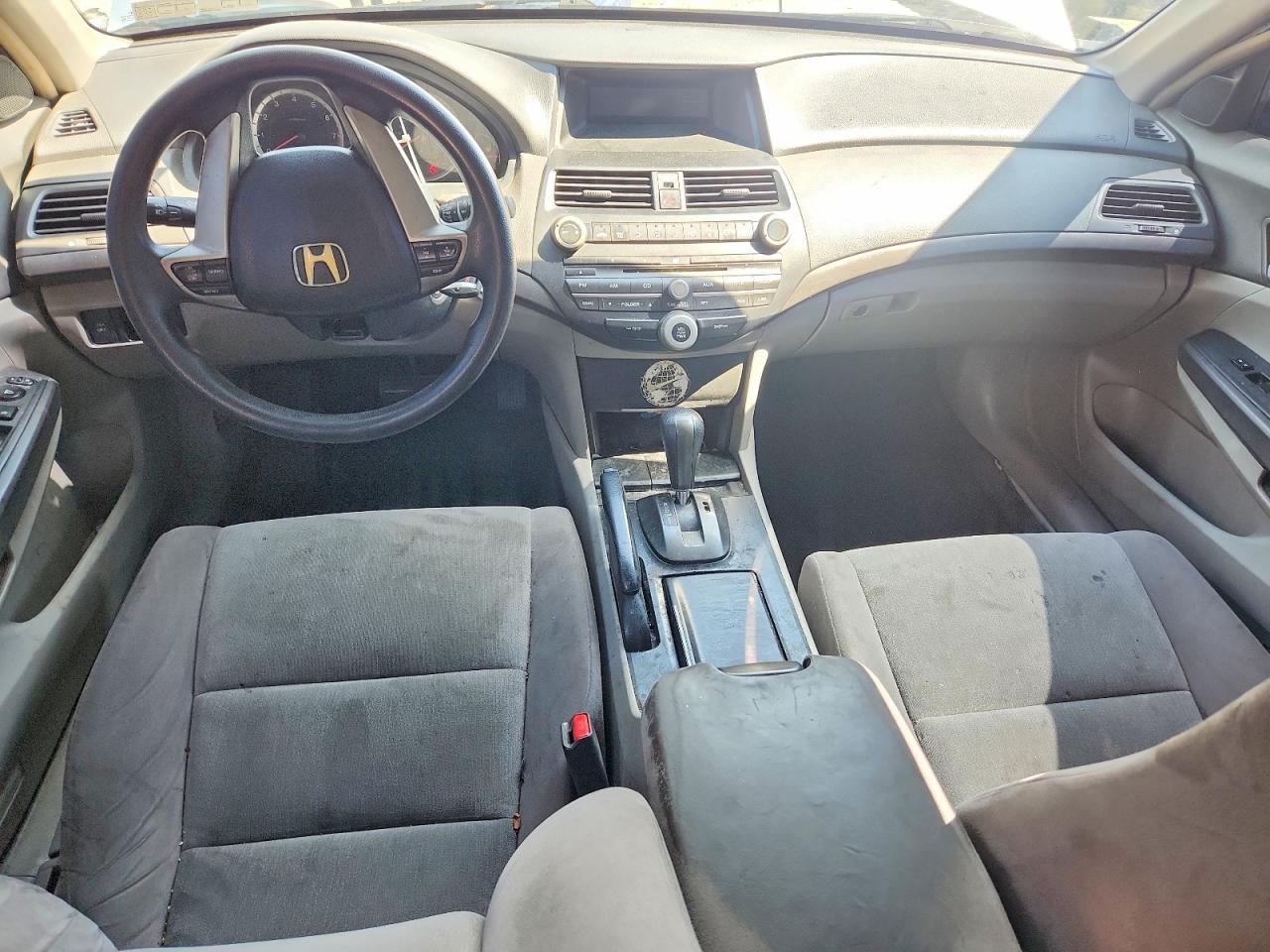 2009 Honda Accord Lx Silver vin: 1HGCP26349A109804