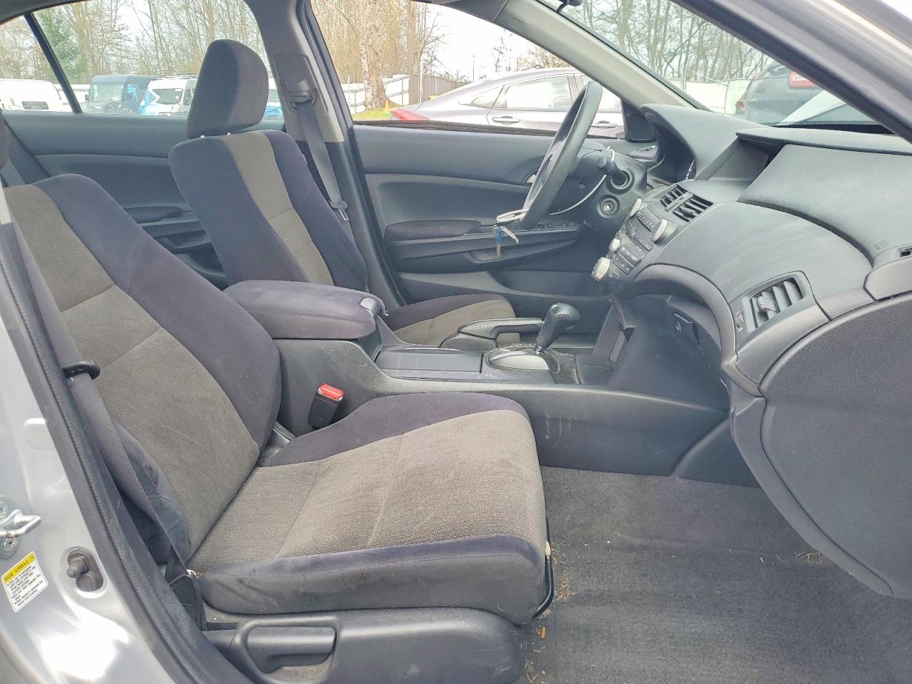 2009 Honda Accord Lx Silver vin: 1HGCP26349A120415