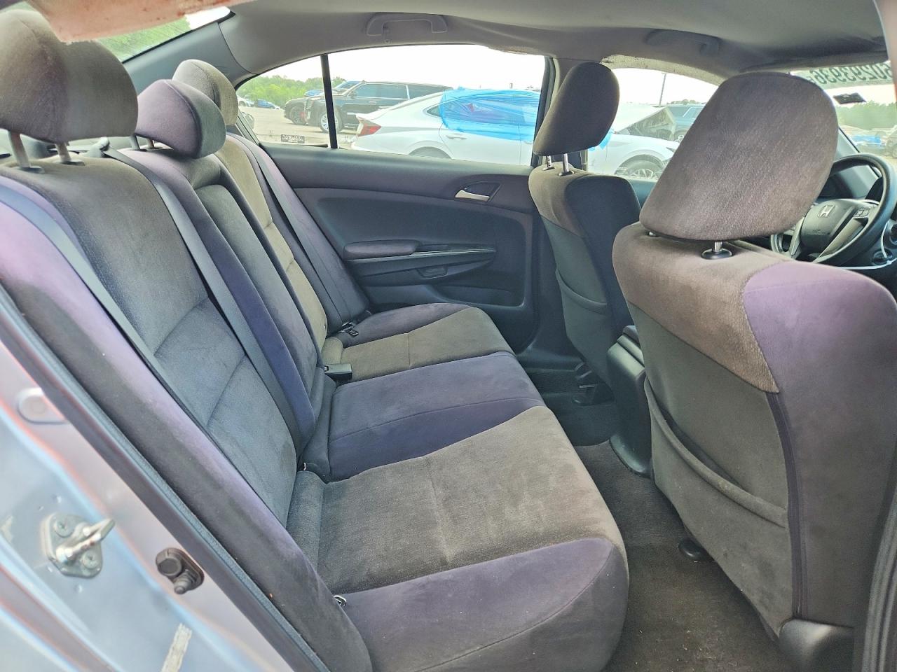 2009 Honda Accord Lx Silver vin: 1HGCP26349A120656