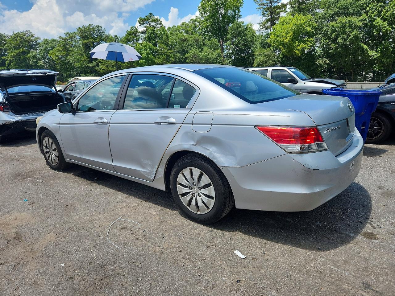 2009 Honda Accord Lx Silver vin: 1HGCP26349A120656