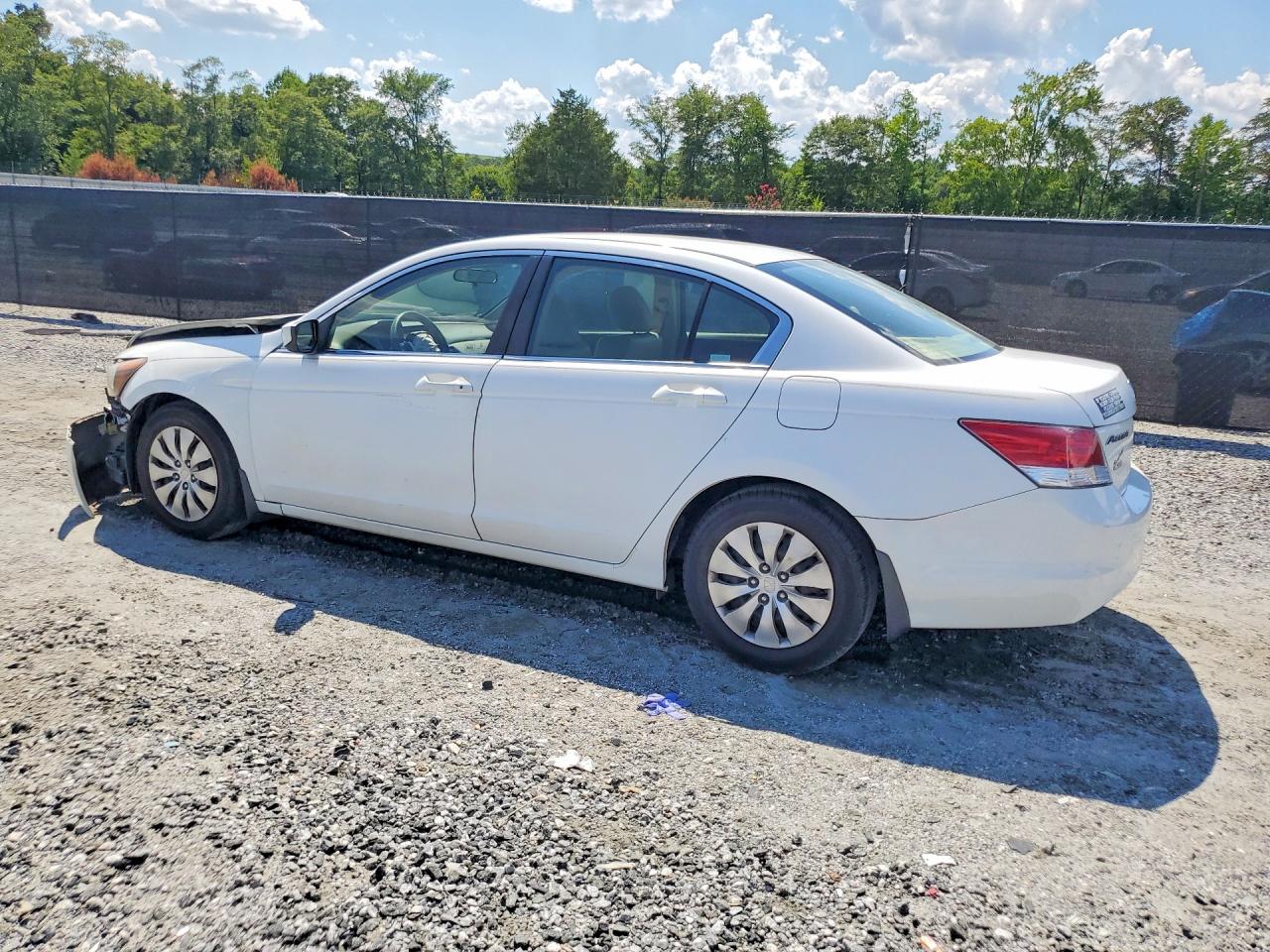 2009 Honda Accord Lx White vin: 1HGCP26349A125047