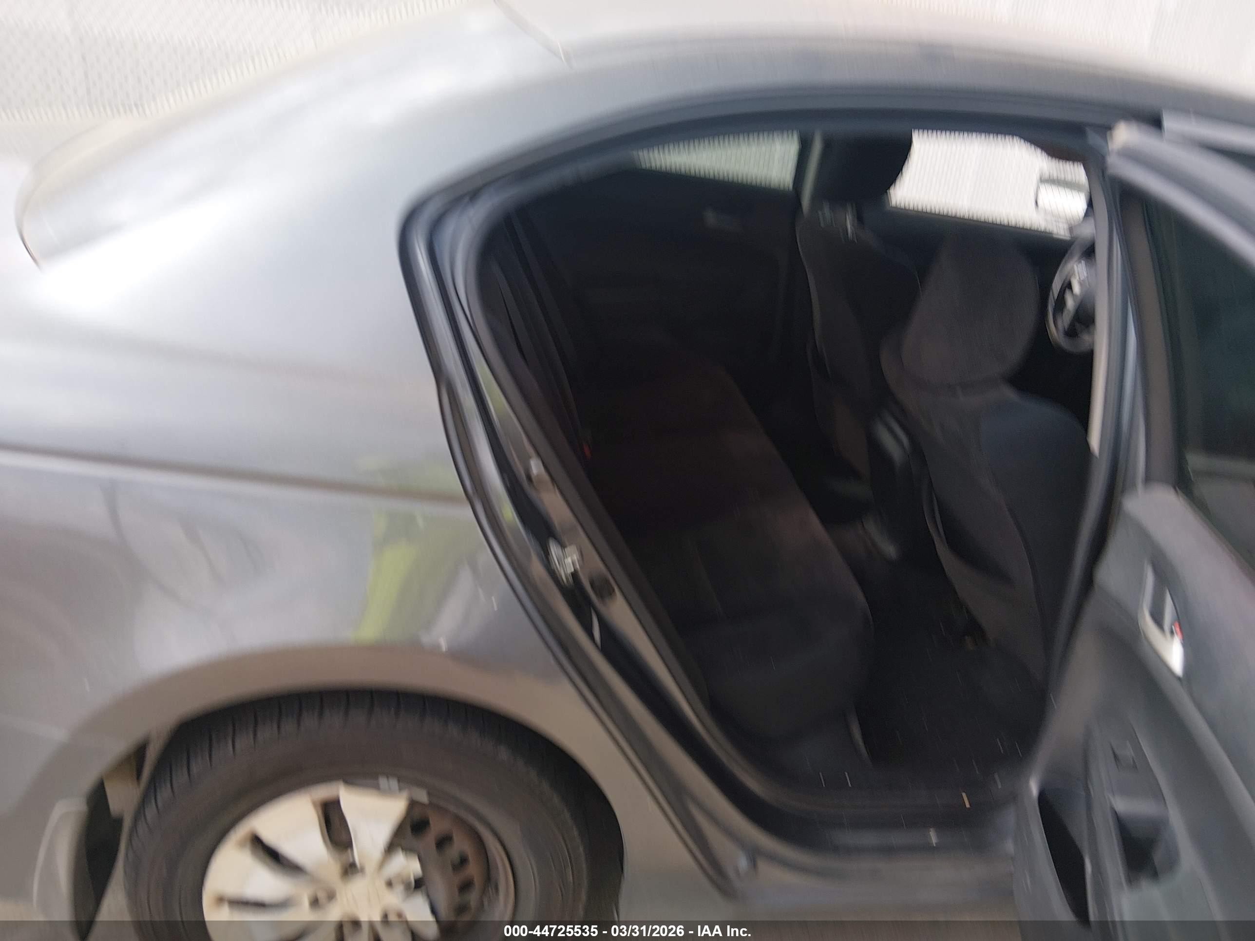 2009 Honda Accord Lx Gray vin: 1HGCP26349A169274