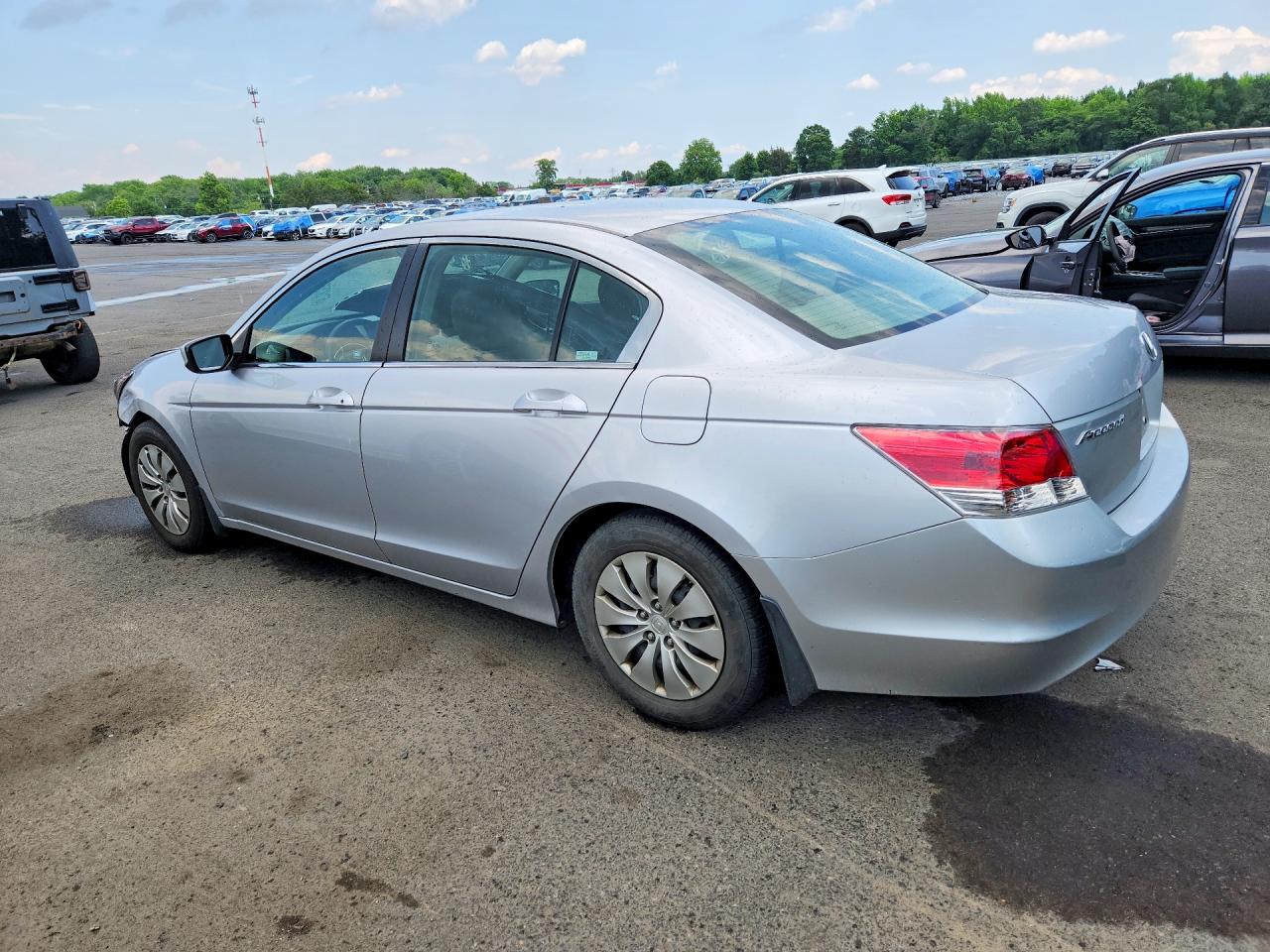 2009 Honda Accord Lx Silver vin: 1HGCP26349A188066