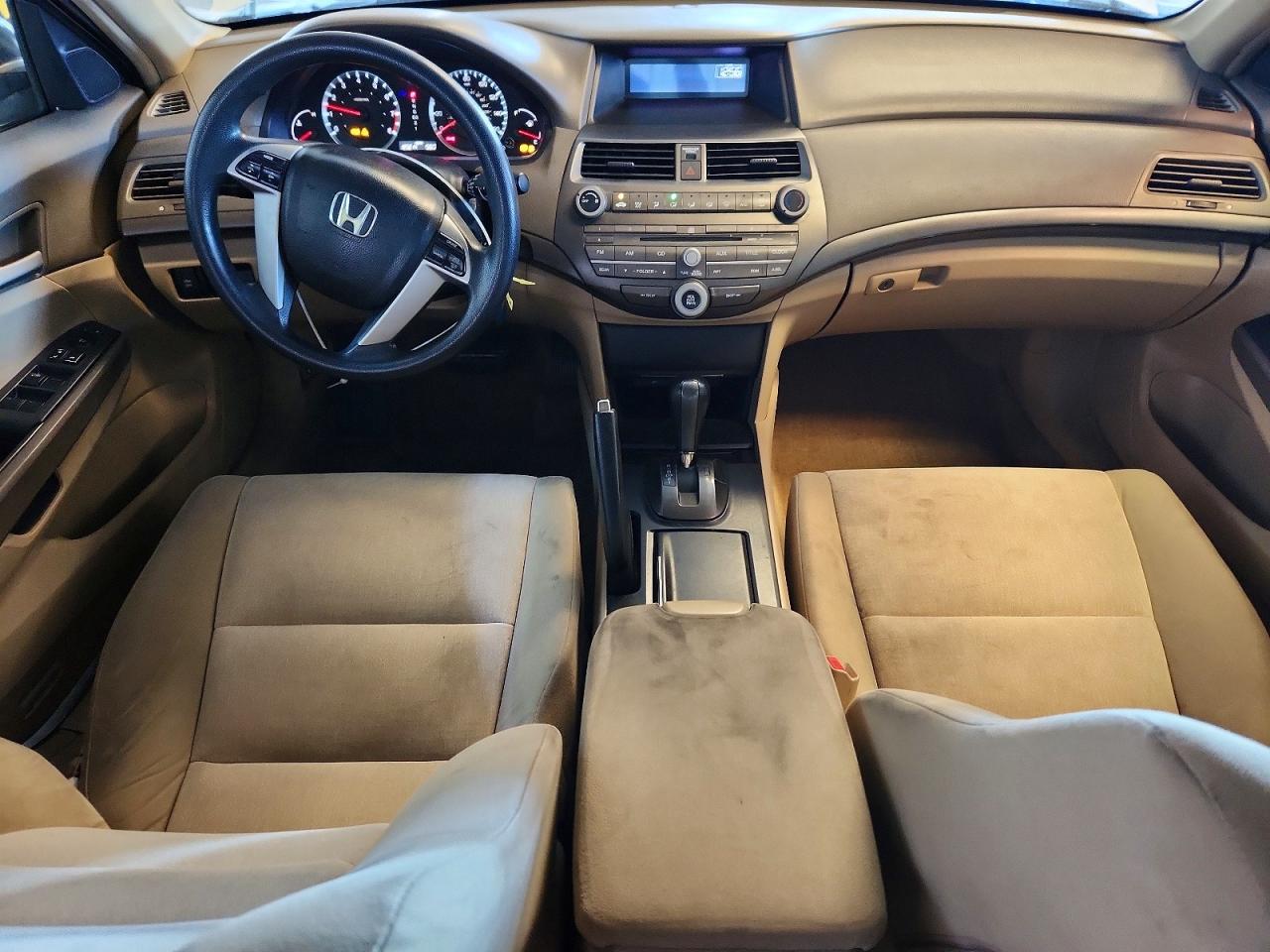2008 Honda Accord Lx White vin: 1HGCP26358A018197