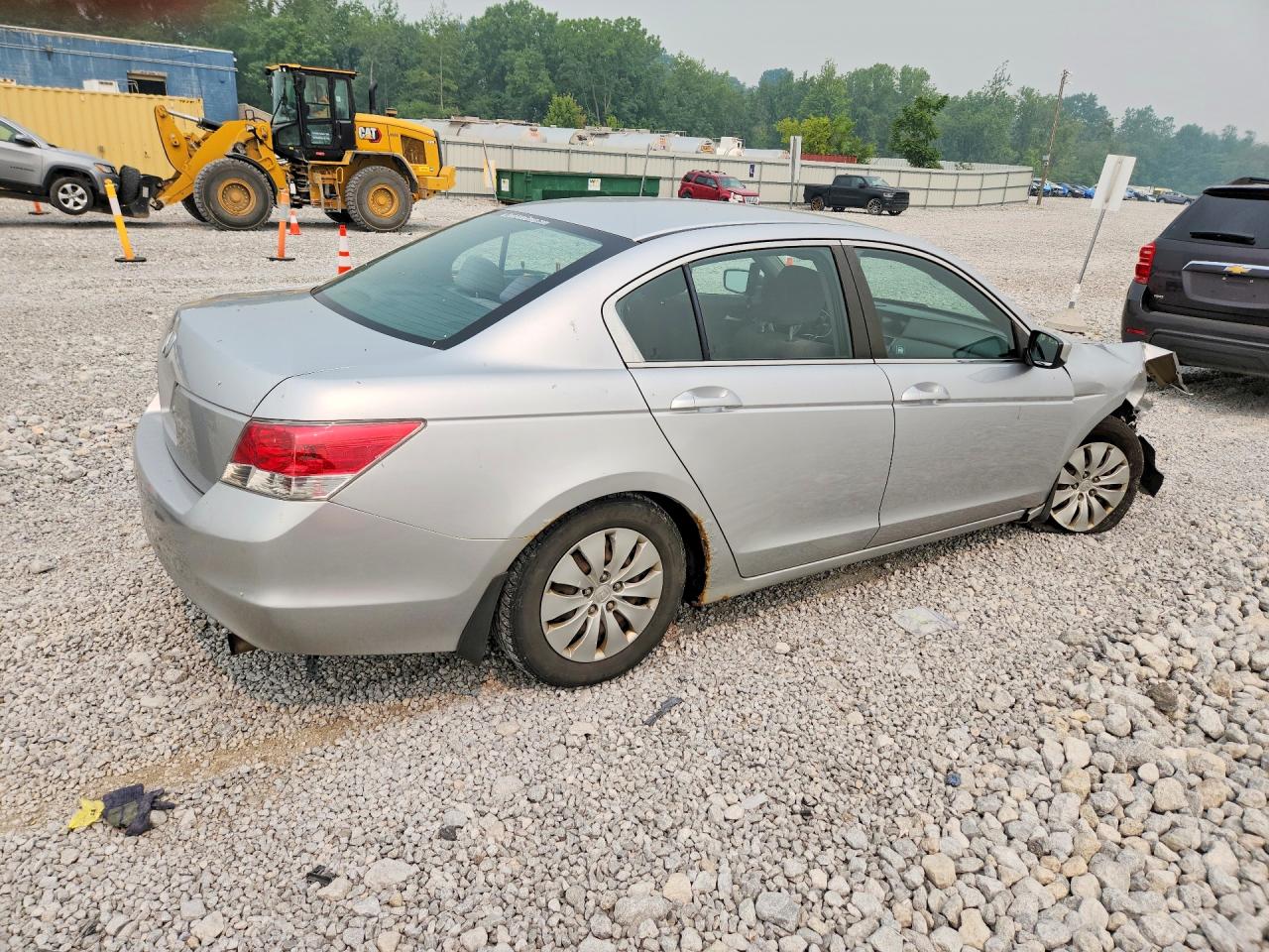 2008 Honda Accord Lx Silver vin: 1HGCP26358A021732