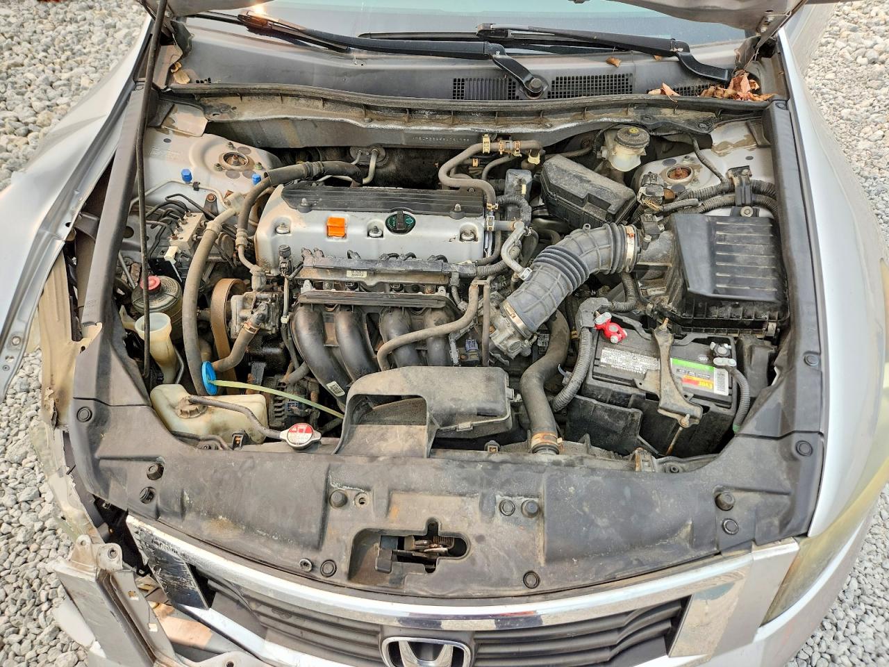 2008 Honda Accord Lx Silver vin: 1HGCP26358A021732