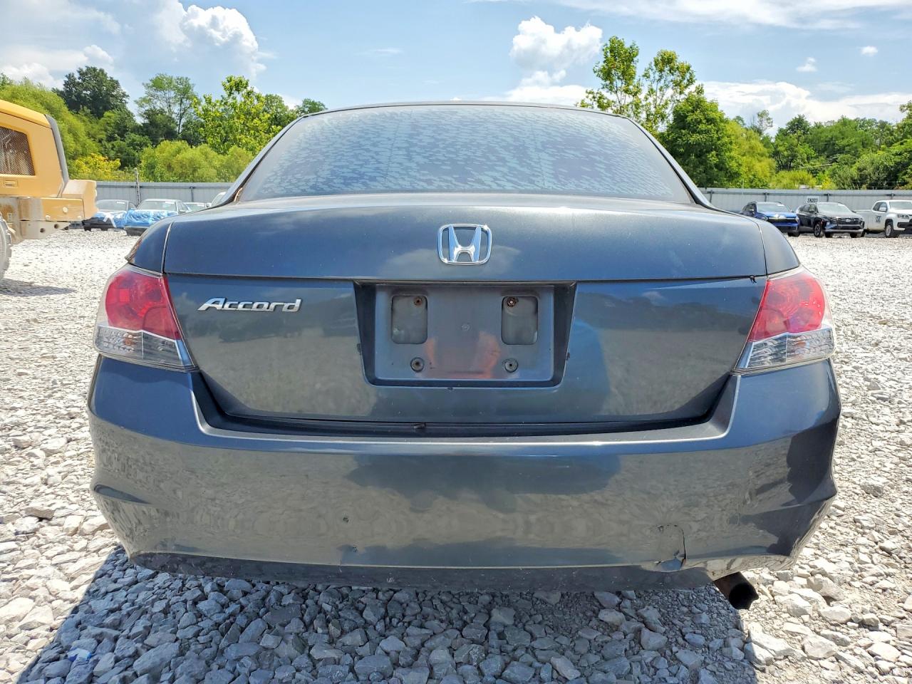 2008 Honda Accord Lx Серый vin: 1HGCP26358A077136