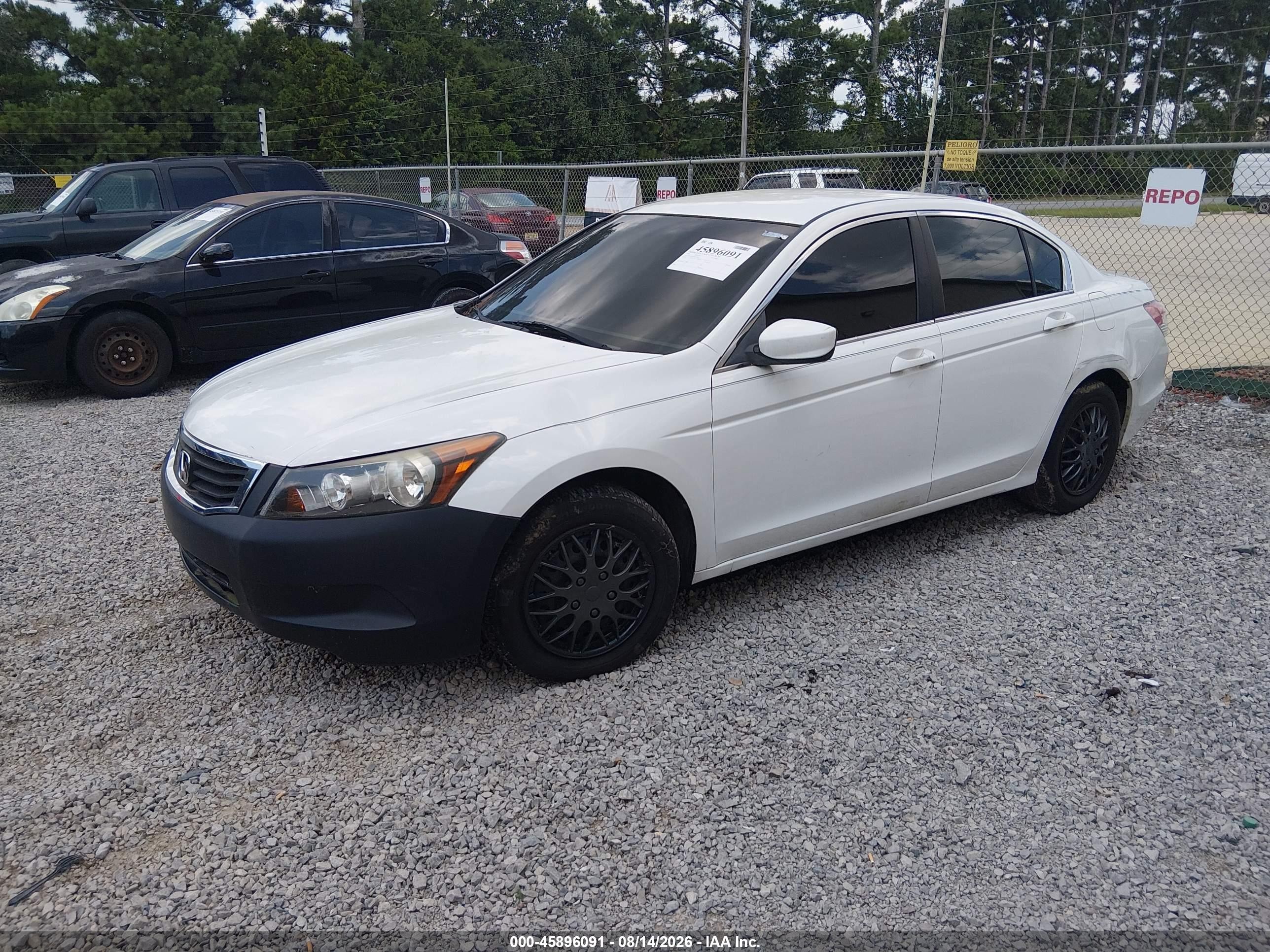 2009 Honda Accord 2.4 Lx White vin: 1HGCP26359A114476
