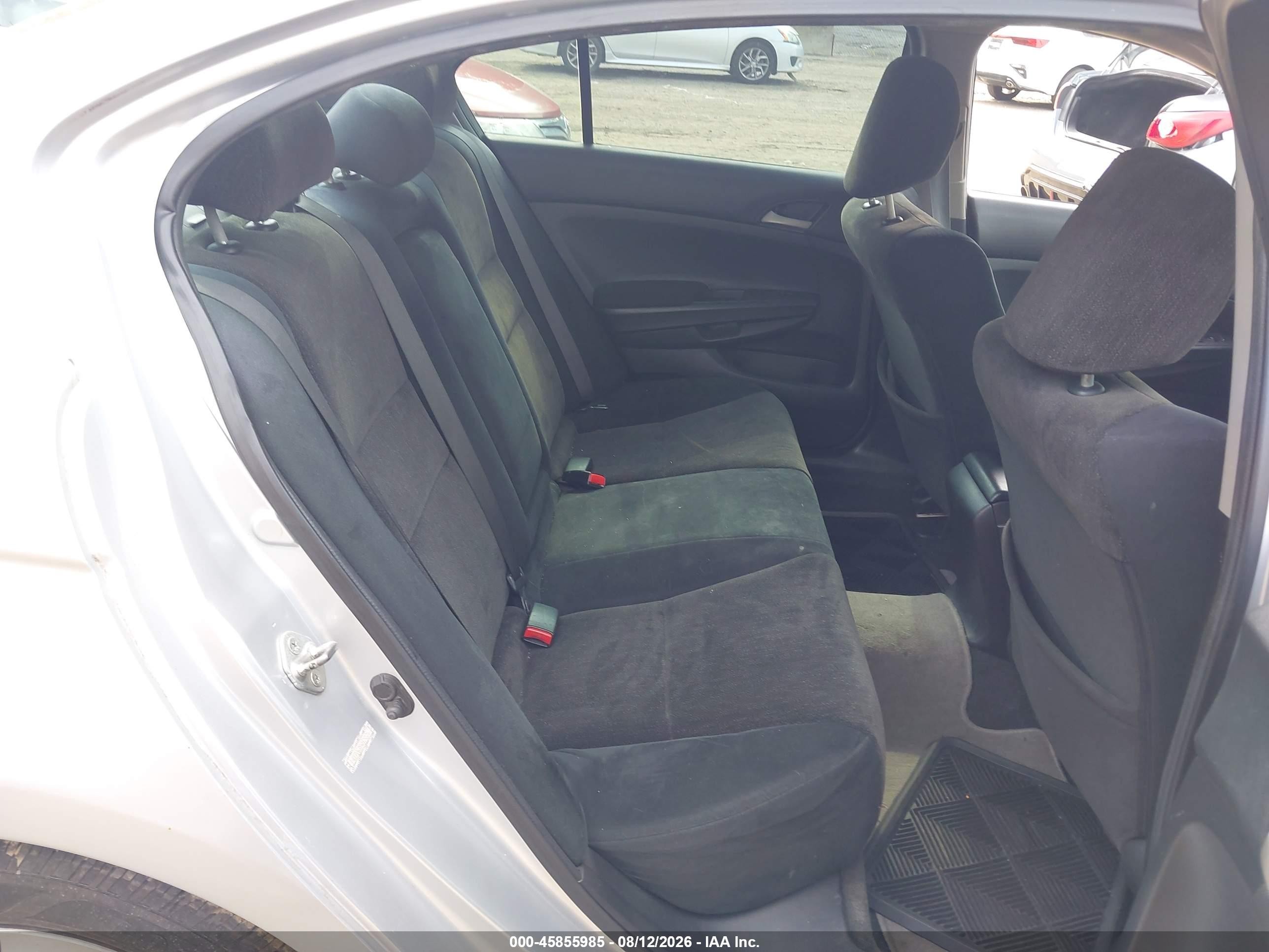 2009 Honda Accord 2.4 Lx Silver vin: 1HGCP26359A179571