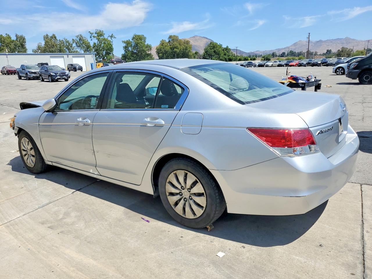 2009 Honda Accord Lx Серебряный vin: 1HGCP26359A196063