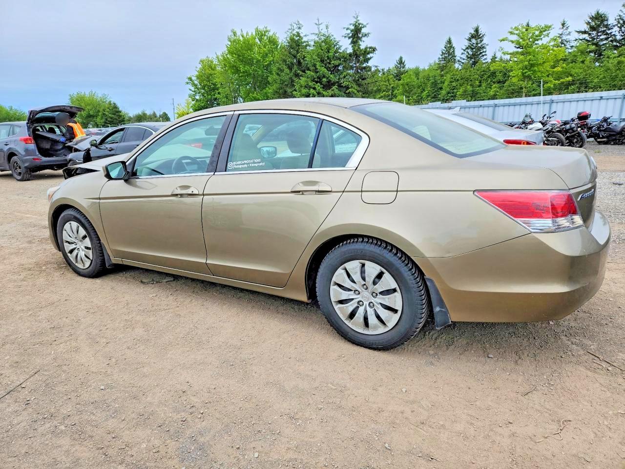 2009 Honda Accord Lx Tan vin: 1HGCP26359A808181