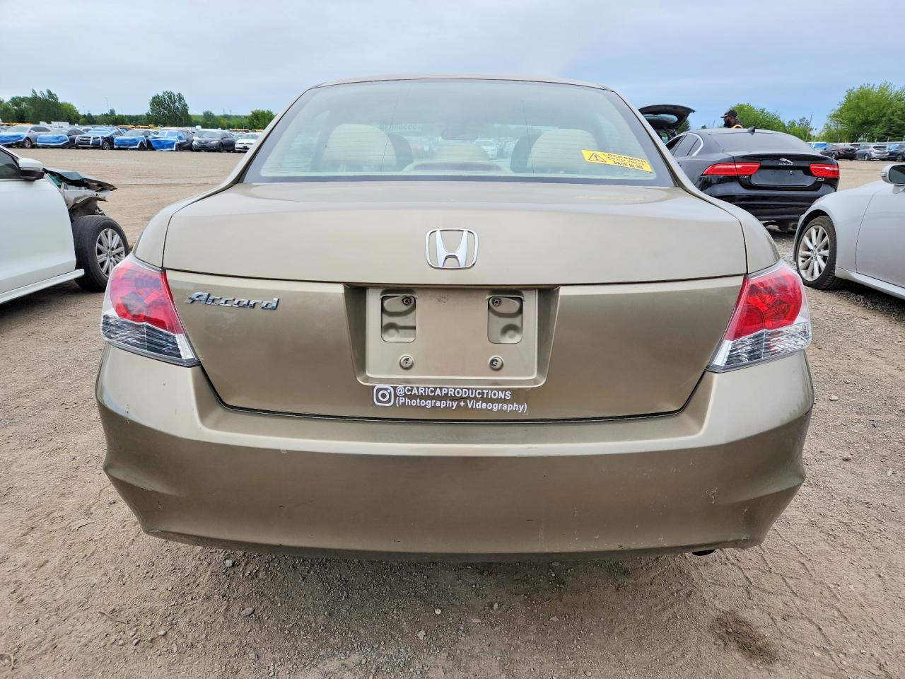 2009 Honda Accord Lx Tan vin: 1HGCP26359A808181