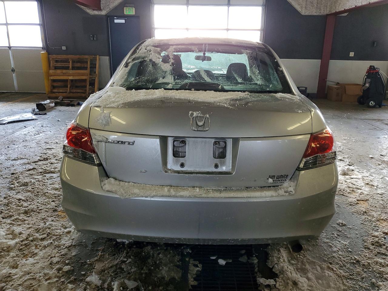 2009 Honda Accord Lx Silver vin: 1HGCP26369A033874