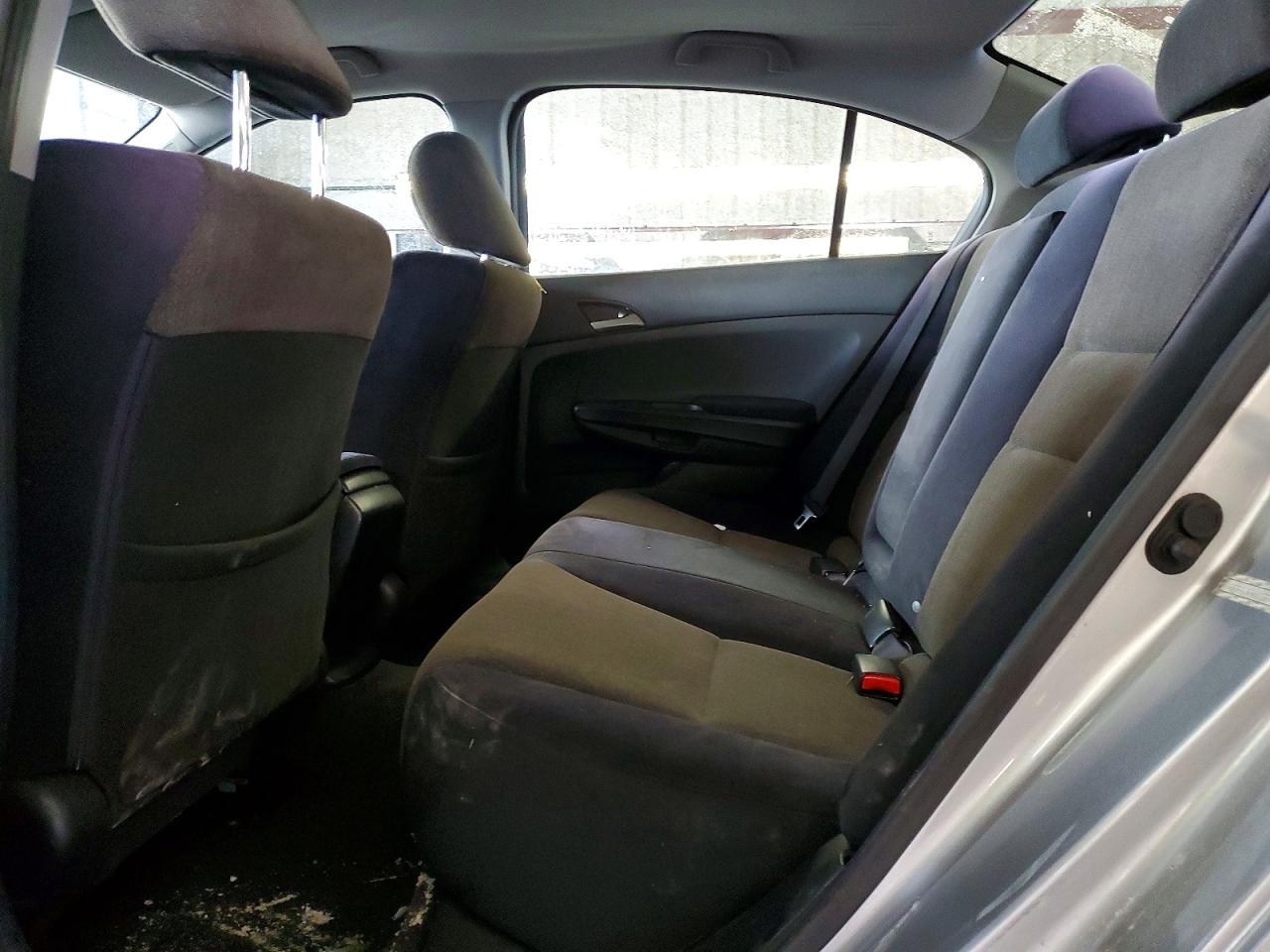 2009 Honda Accord Lx Silver vin: 1HGCP26369A033874