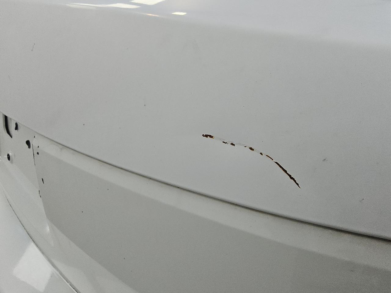 2009 Honda Accord Lx White vin: 1HGCP26369A060797 Damage: Deck Lid, Heavy Scratch, 7 To 8 Inches