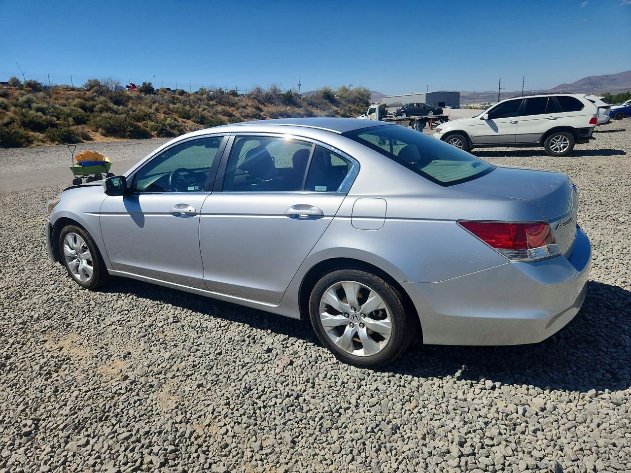 2009 Honda Accord Lx Silver vin: 1HGCP26369A098028