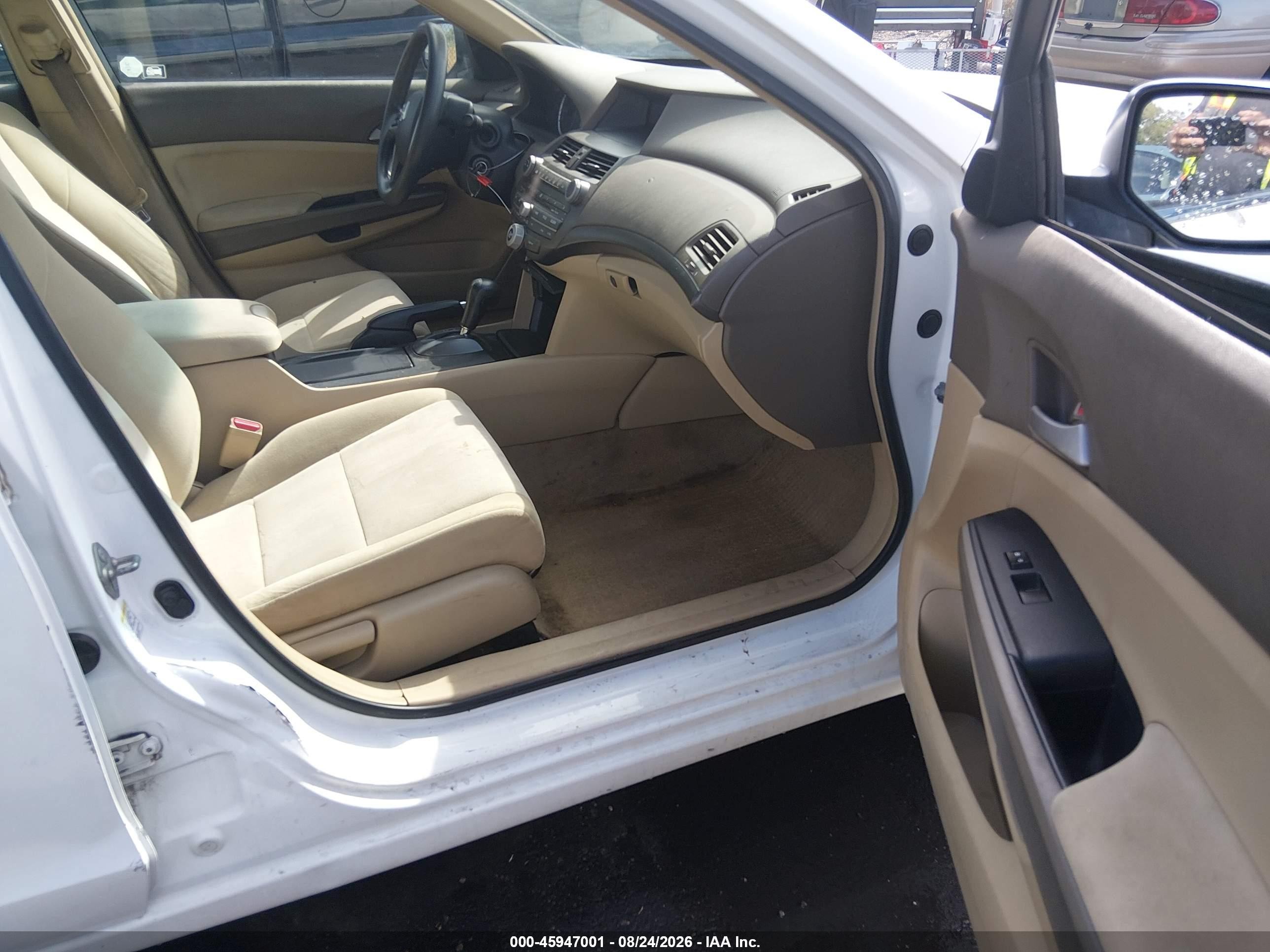 2009 Honda Accord 2.4 Lx White vin: 1HGCP26369A151407